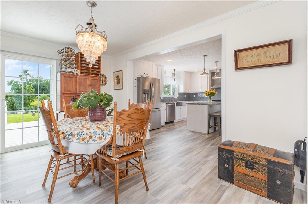 Burlington, North Carolina, 27217, United States, 3 Bedrooms Bedrooms, ,3 BathroomsBathrooms,Residential,For Sale,1908926