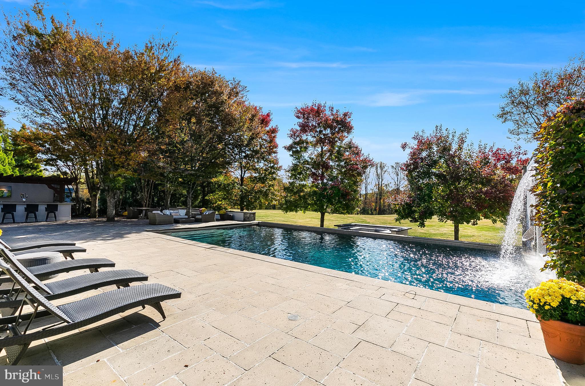 Aldie, Virginia, 20105, United States, 5 Bedrooms Bedrooms, ,7 BathroomsBathrooms,Residential,For Sale,1980828