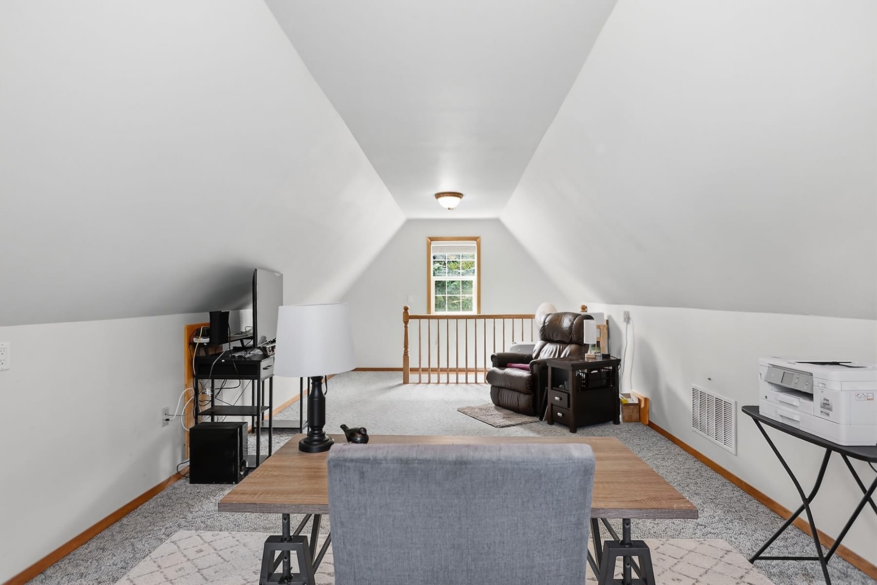  1400 ROCKFORD RD Hood River, OR 97031 - 物件實景