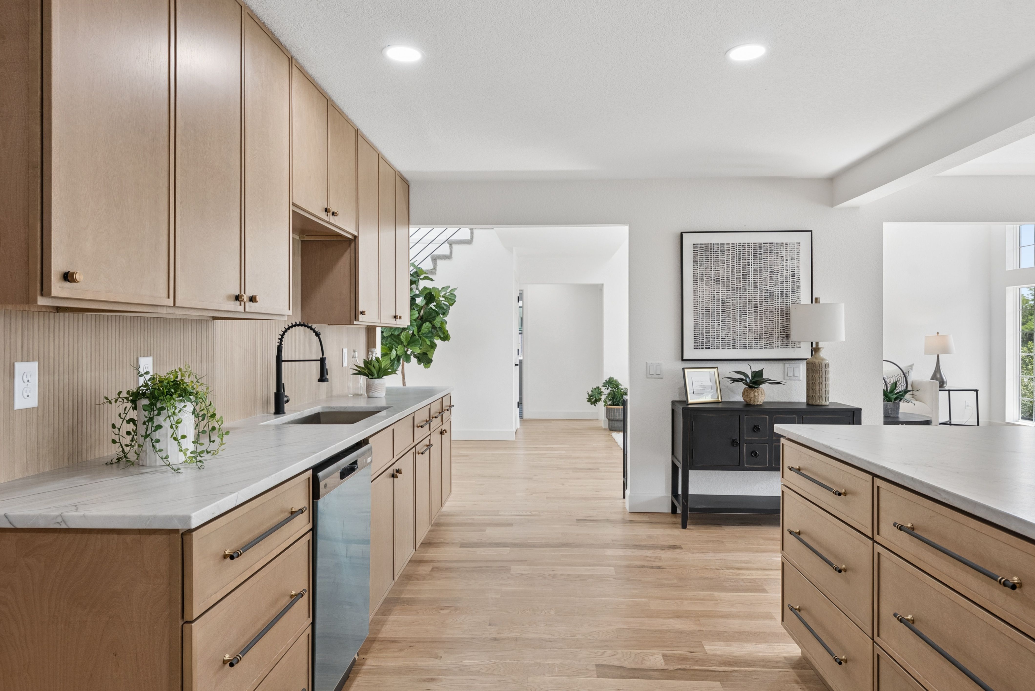  Nestled on a cul-de-sac in the sought-after Piney Creek neighborhood, - 物件實景