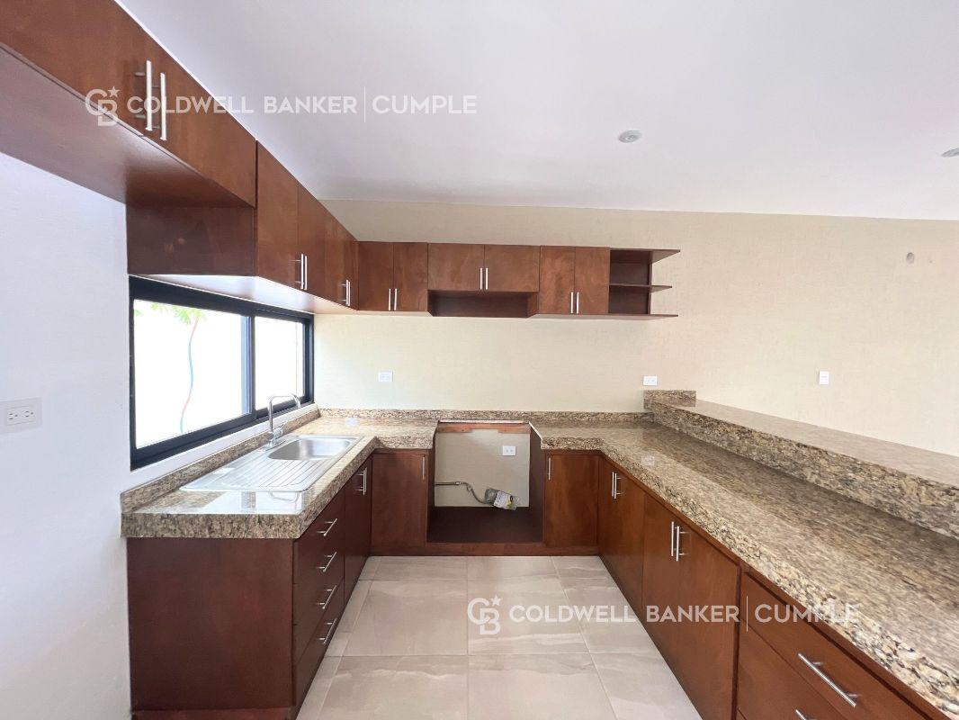 Virgen de Carravieso, Alvarado, Veracruz de Ignacio de la Llave, 95266, Mexico, 3 Bedrooms Bedrooms, ,3 BathroomsBathrooms,Residential,For Sale,Virgen de Carravieso,1441945