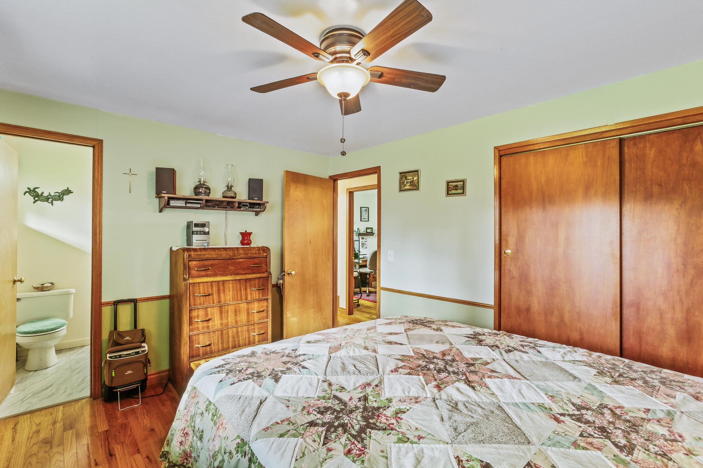 Spokane Valley, Washington, 99216, United States, 5 Bedrooms Bedrooms, ,3 BathroomsBathrooms,Residential,For Sale,1973902