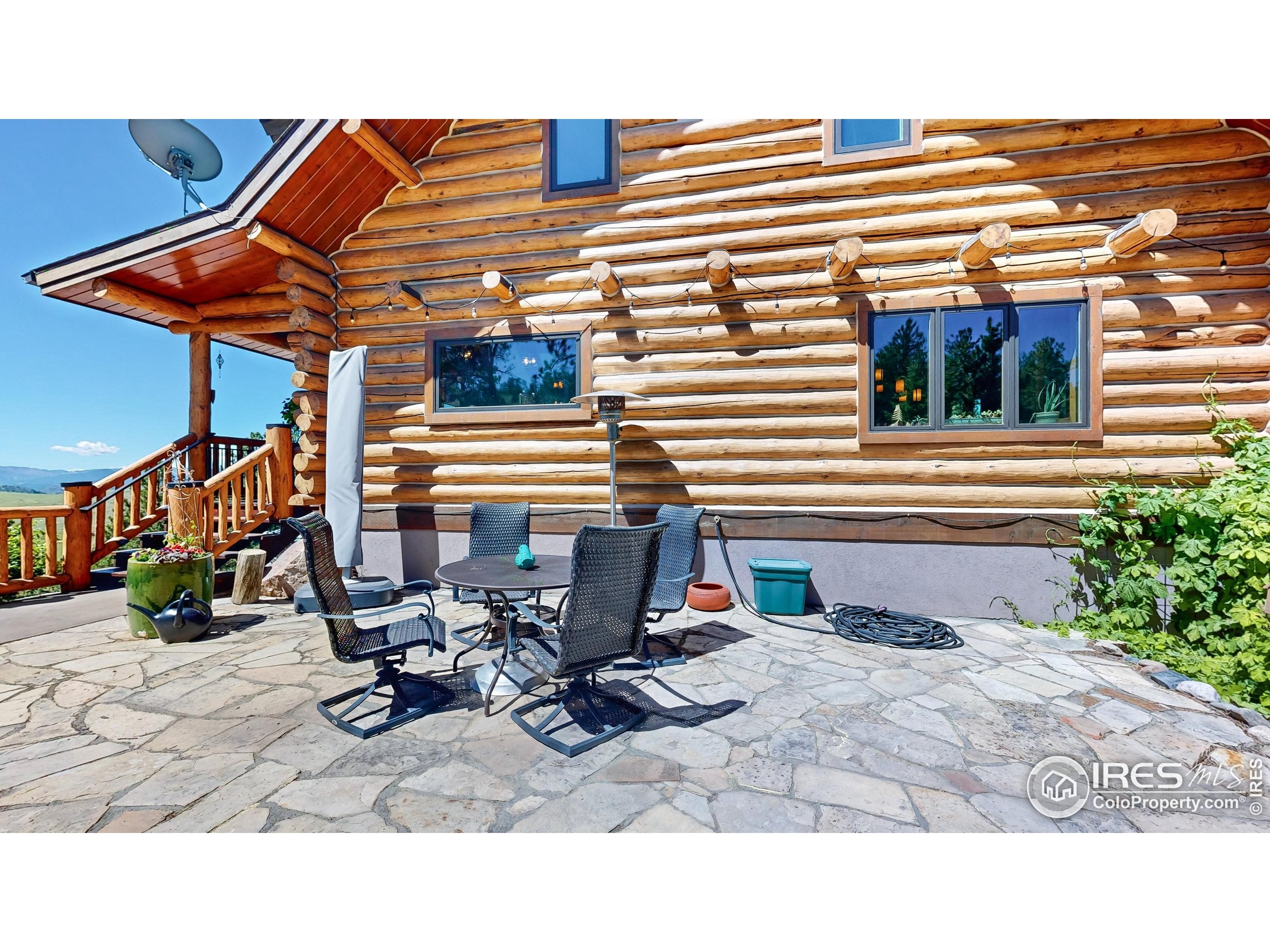 Loveland, Colorado, 80537, United States, 3 Bedrooms Bedrooms, ,2 BathroomsBathrooms,Residential,For Sale,1910374