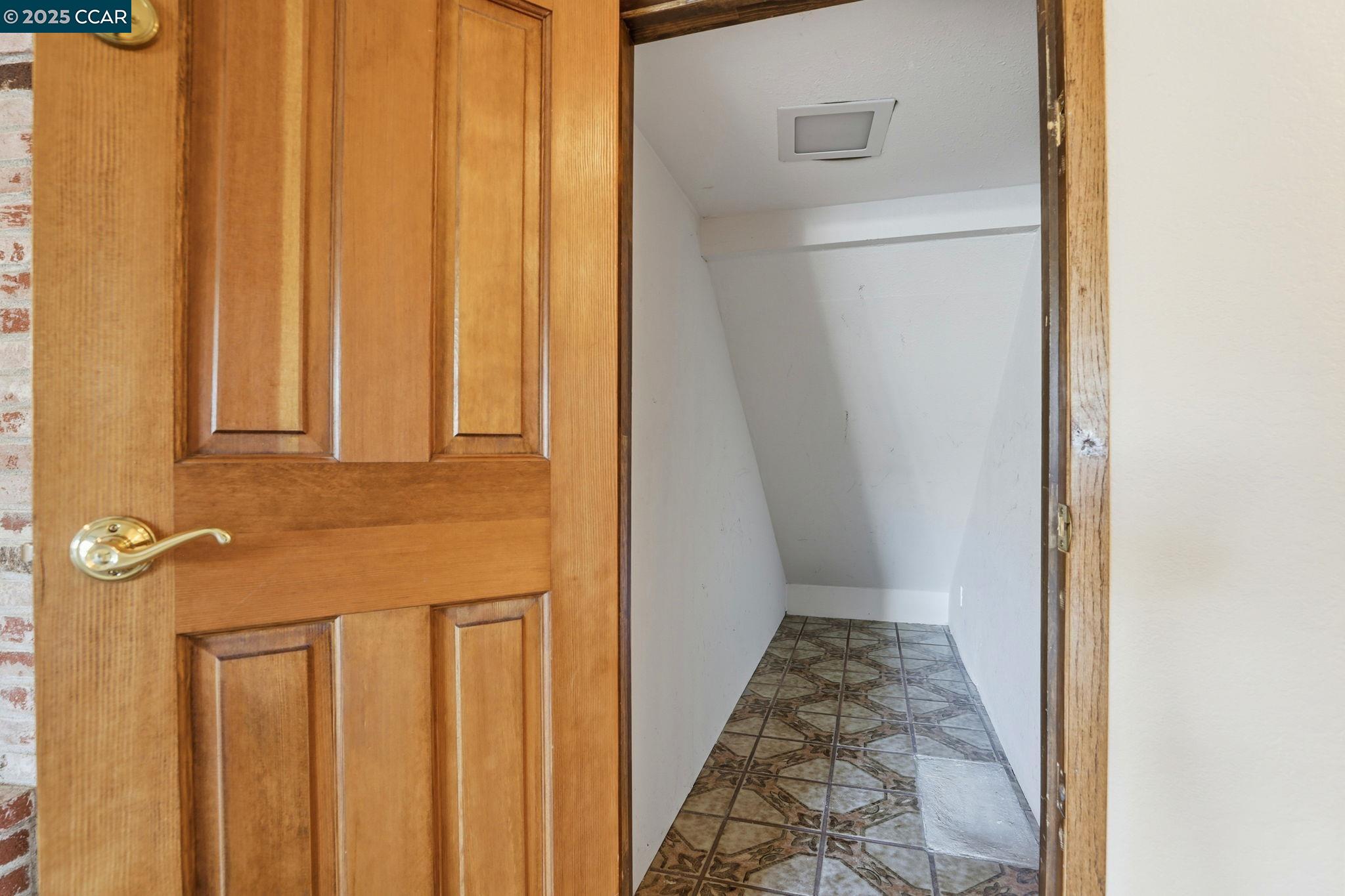 El Dorado Hills, California, 95762, United States, 4 Bedrooms Bedrooms, ,3 BathroomsBathrooms,Residential,For Sale,1988209