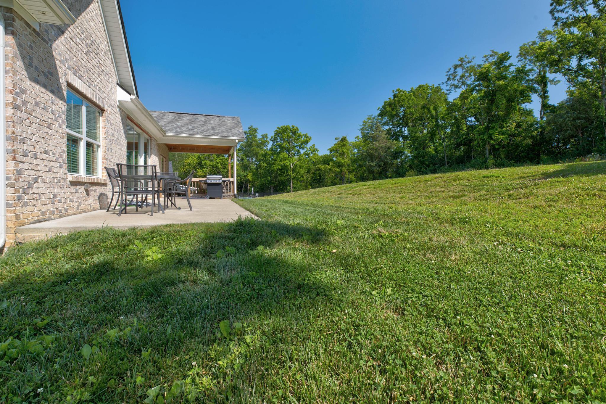 Richmond, Kentucky, 40475, United States, 4 Bedrooms Bedrooms, ,6 BathroomsBathrooms,Residential,For Sale,1971513