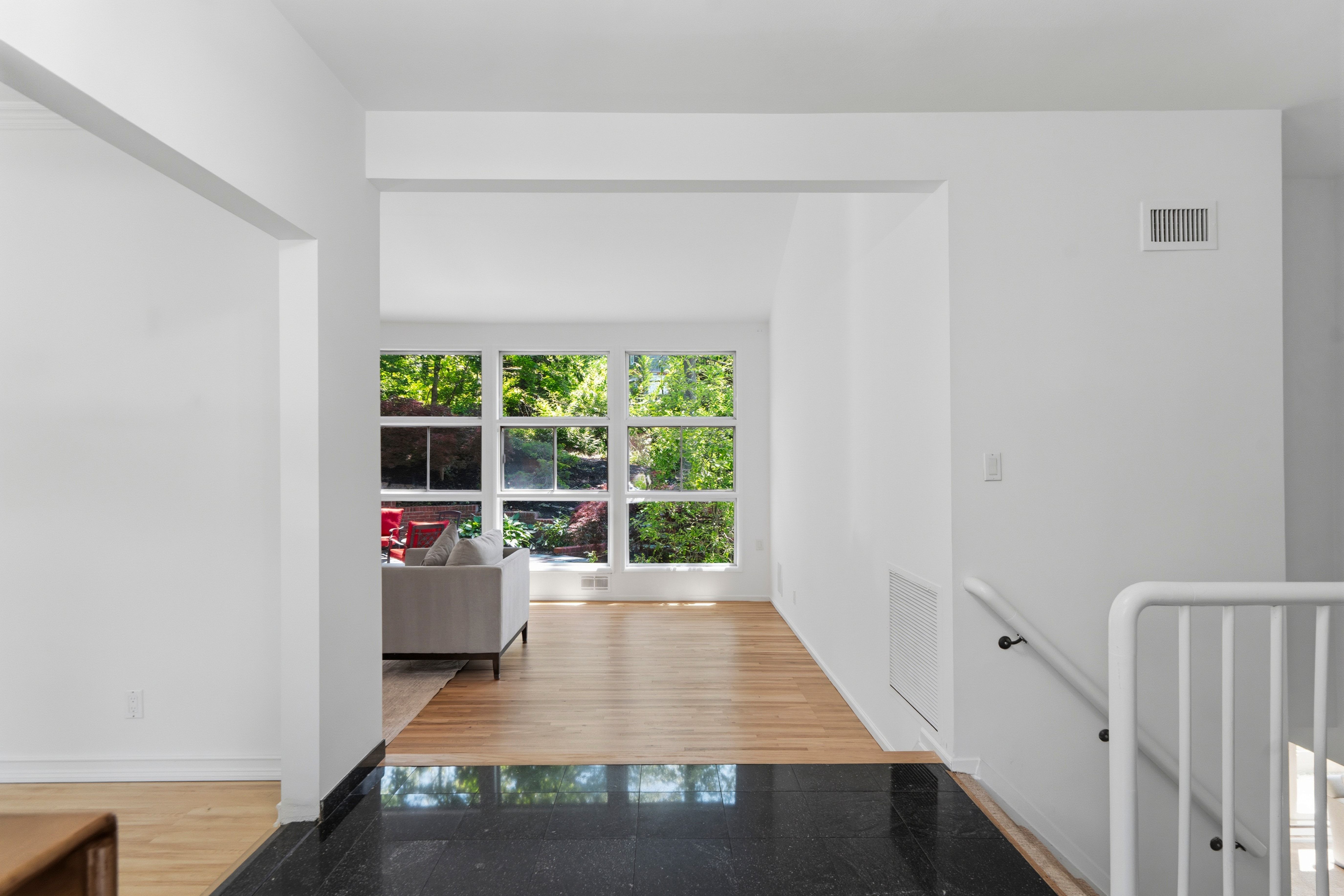  155 Birch Drive, East Hills, NY 11576 - 物件實景