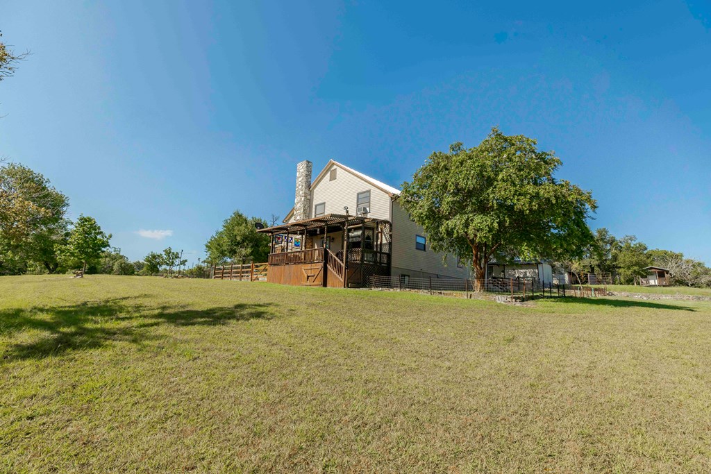 Fredericksburg, Texas, 78624, United States, 3 Bedrooms Bedrooms, ,3 BathroomsBathrooms,Residential,For Sale,1977376