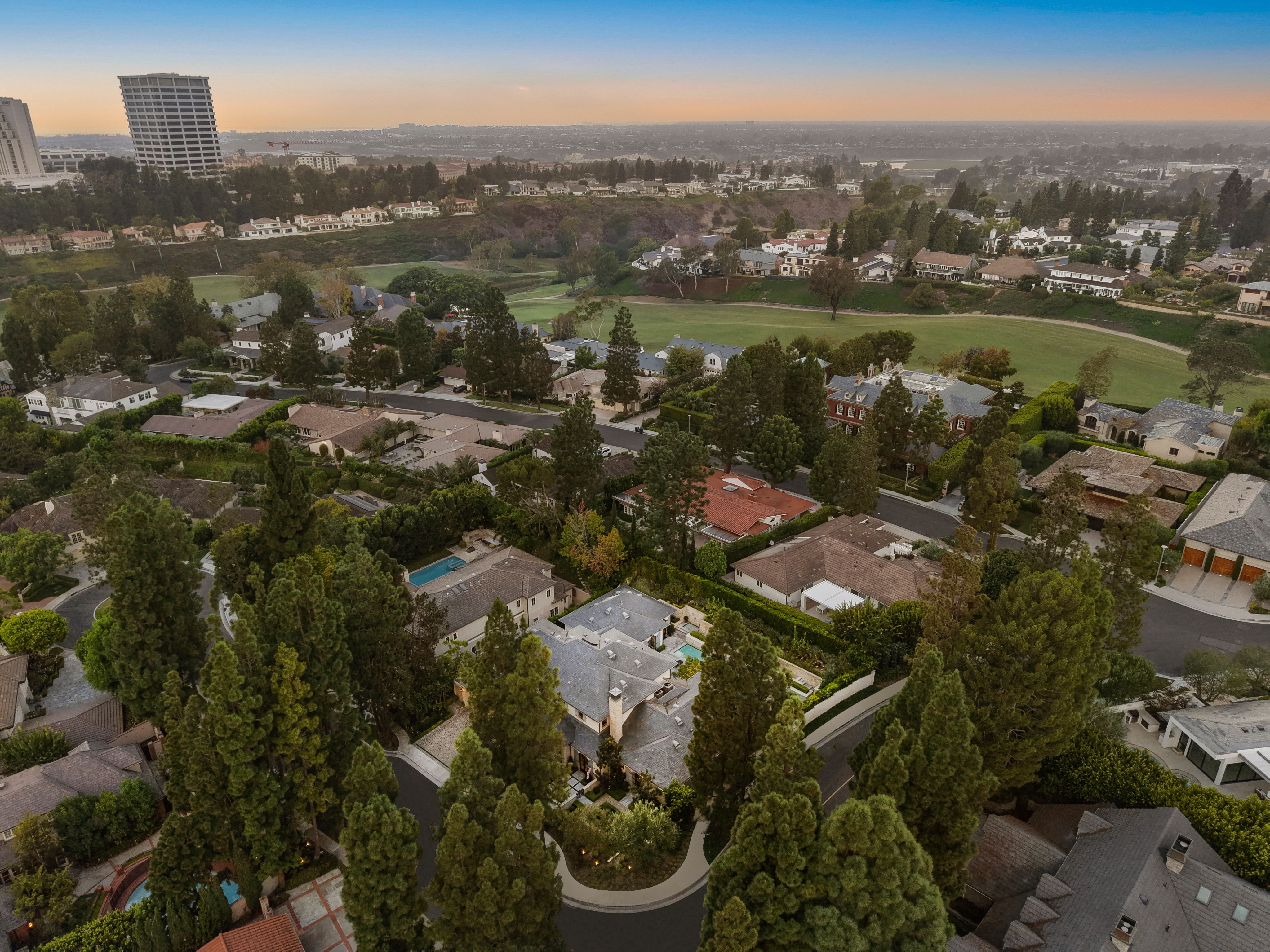  7 Oakmont Lane, Newport Beach, CA 92660 - 物件實景
