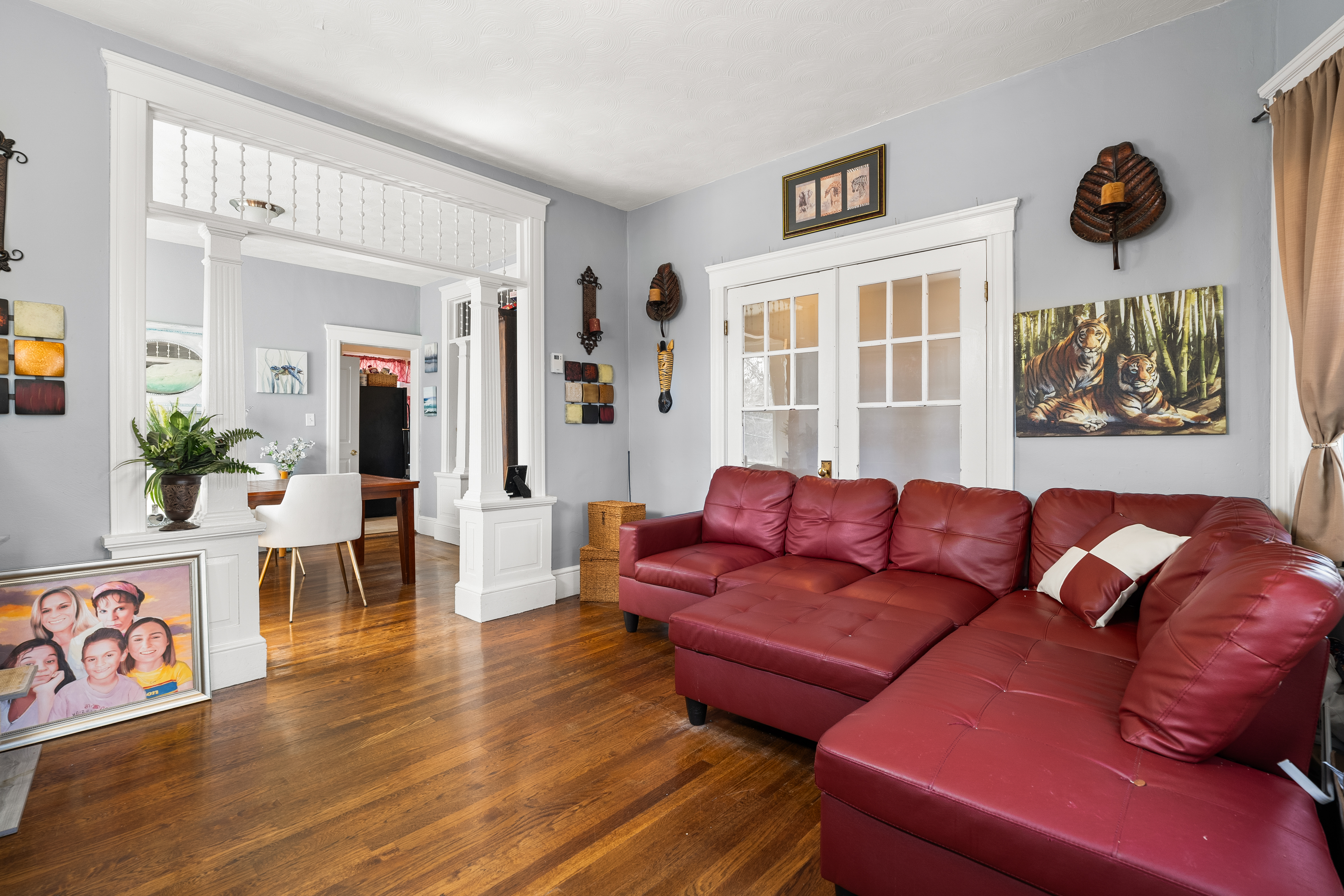  98-100 West Wyoming Avenue, Melrose, MA, 02176 - 物件實景