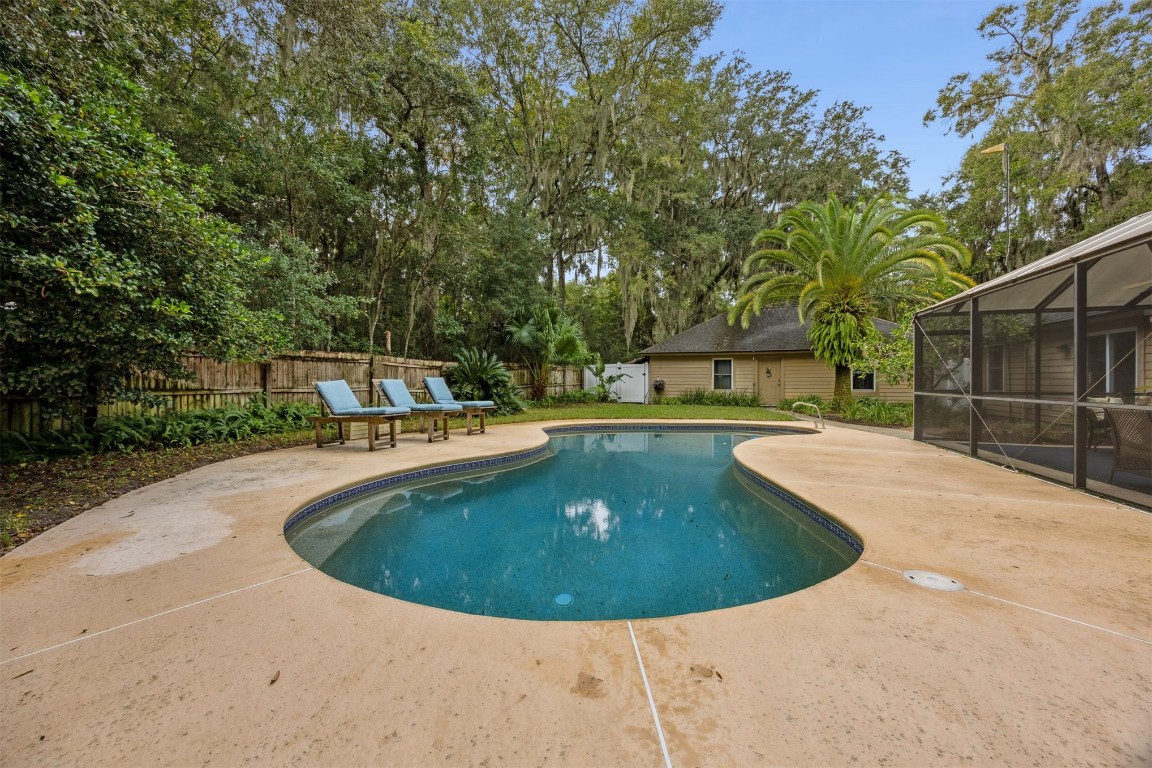 Fernandina Beach, Florida, 32034, United States, 3 Bedrooms Bedrooms, ,2 BathroomsBathrooms,Residential,For Sale,1985756