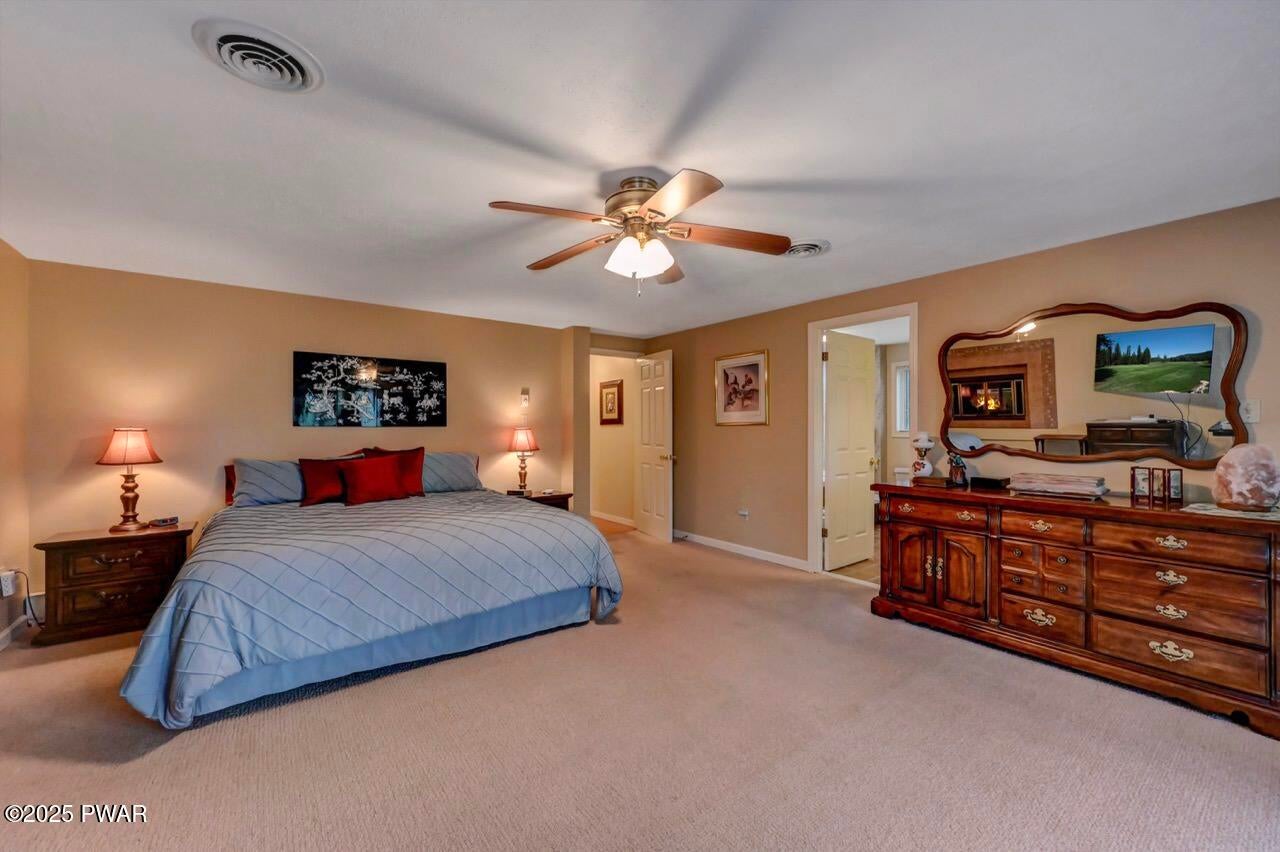 Lords Valley, Pennsylvania, 18428, United States, 5 Bedrooms Bedrooms, ,3 BathroomsBathrooms,Residential,For Sale,1977416