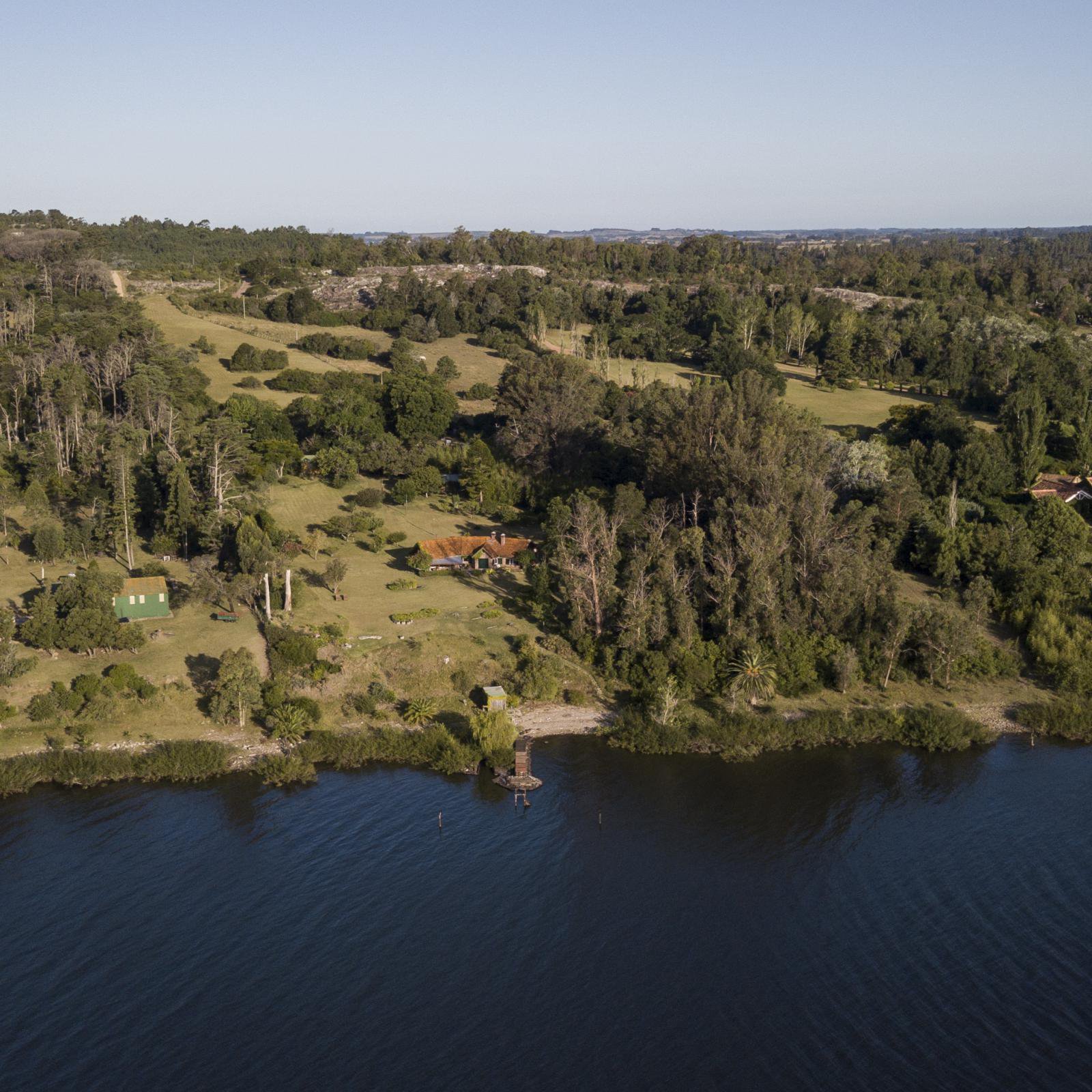  Farm with frontage on Laguna del Sauce. - 物件實景