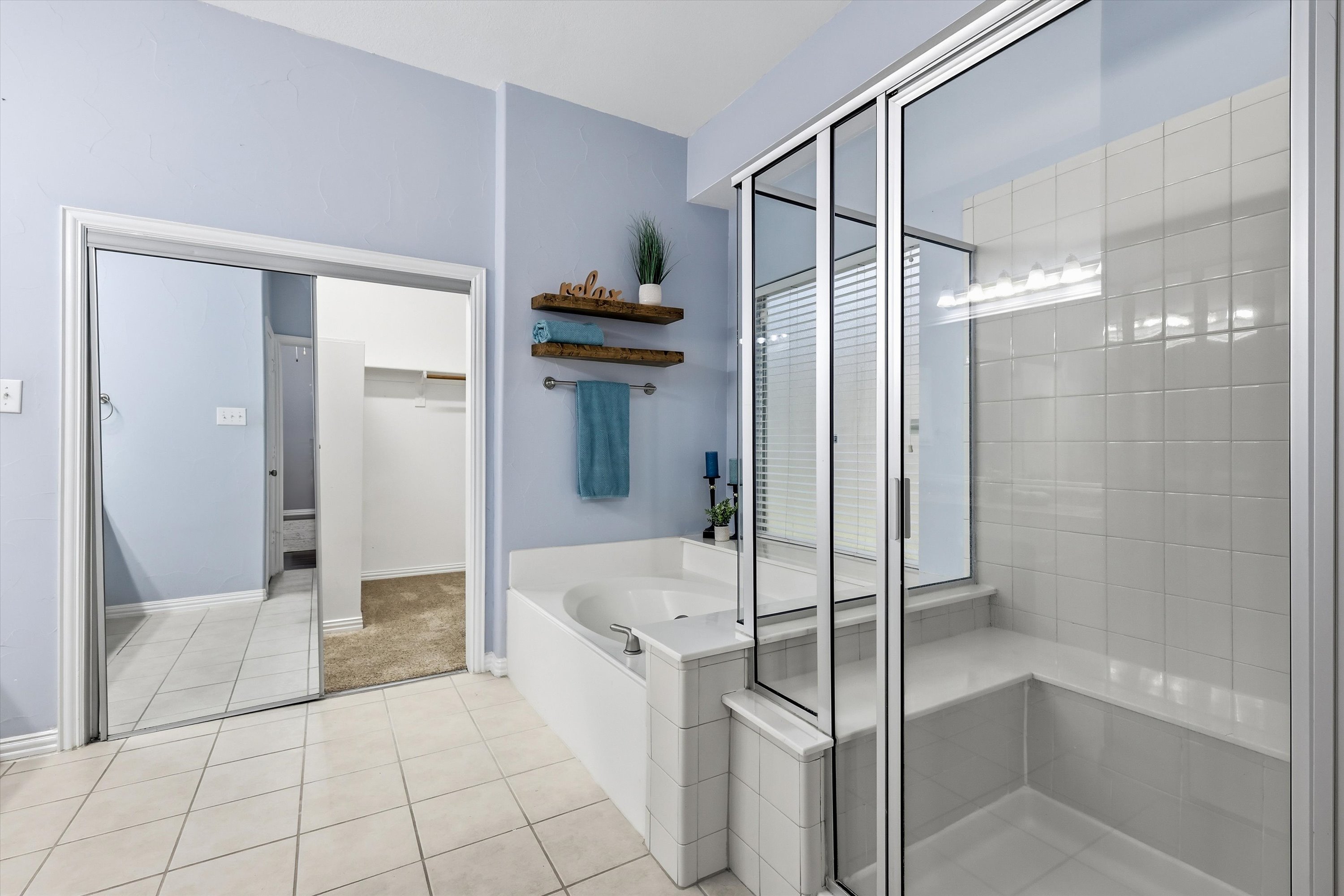  8912 Wyatt Circle, Lantana, TX, 76226 - 物件實景