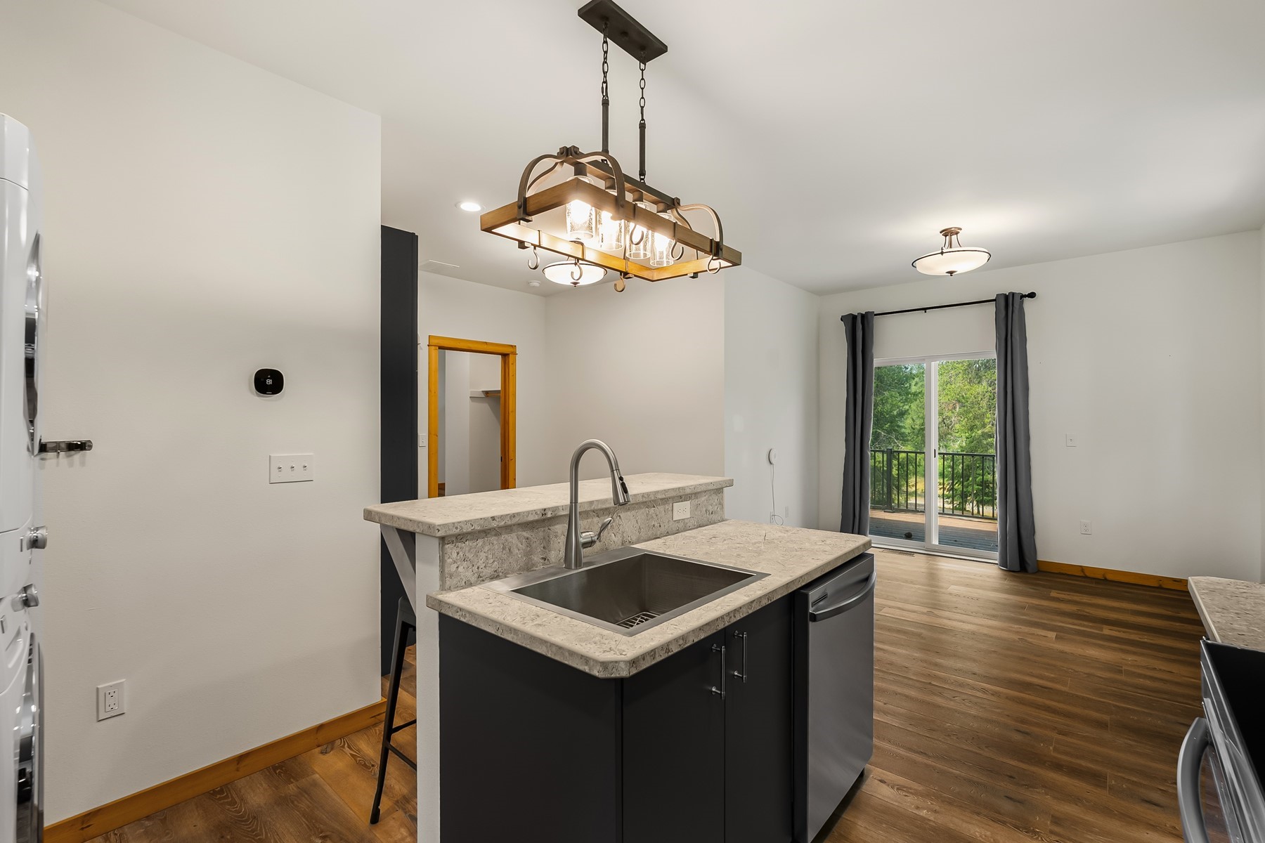  672 Hopkins Rd, Sandpoint - 物件實景