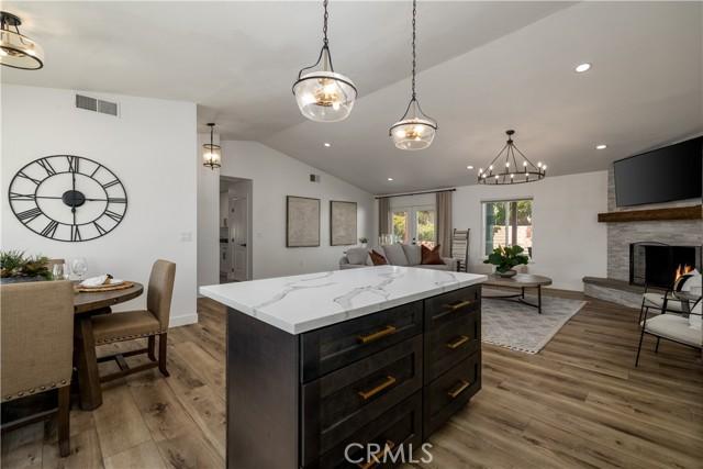 Canyon Lake, California, 92587, United States, 3 Bedrooms Bedrooms, ,2 BathroomsBathrooms,Residential,For Sale,1947697