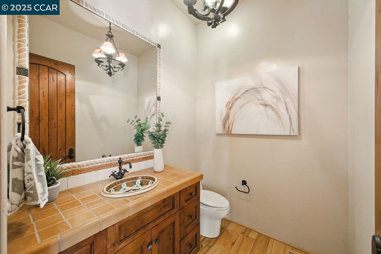 Danville, California, 94506, United States, 4 Bedrooms Bedrooms, ,4 BathroomsBathrooms,Residential,For Sale,1940508