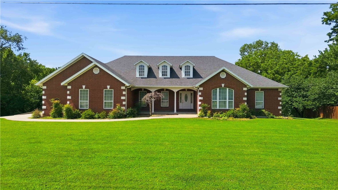 Riverview Dr, Anderson, MO 64831