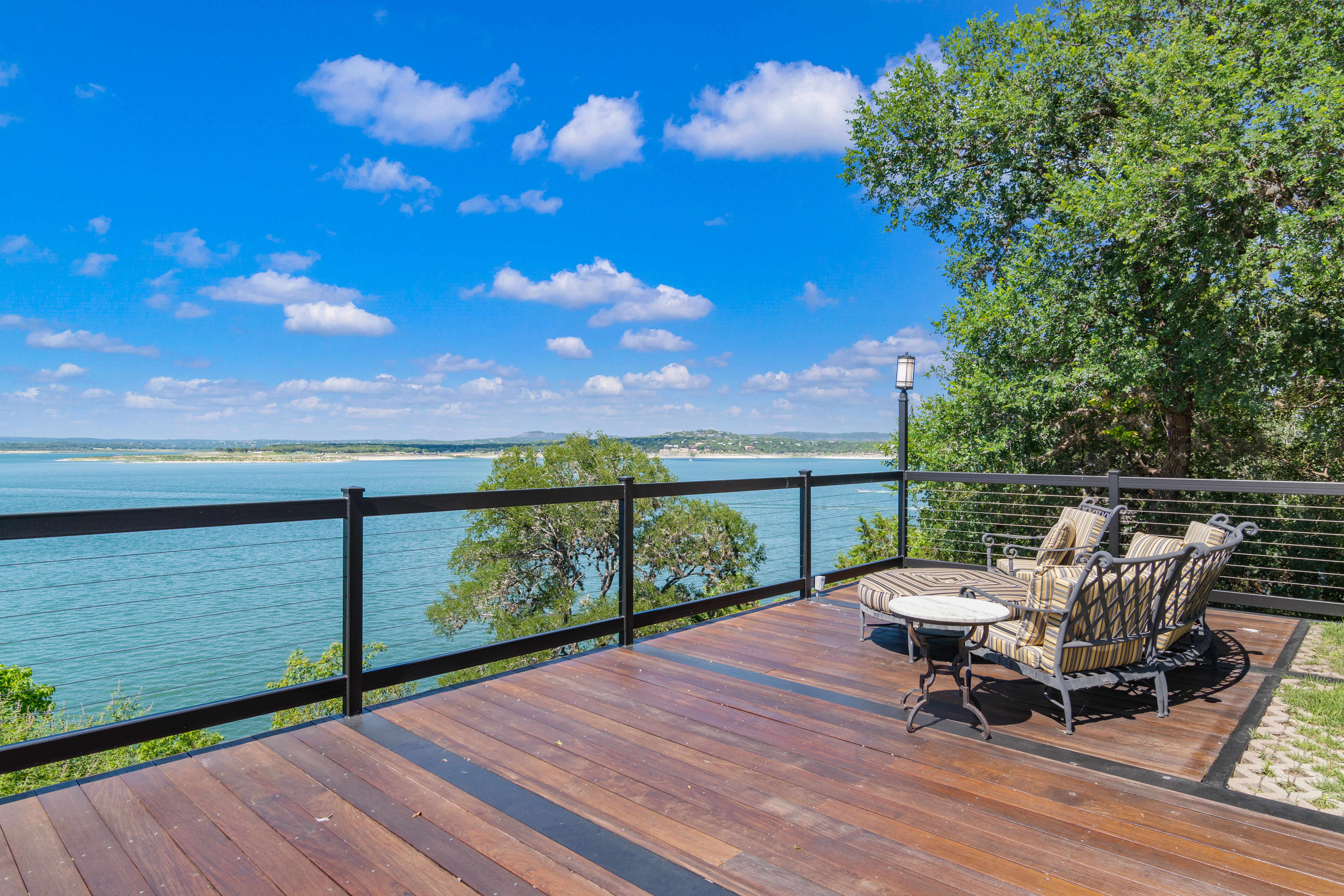  Canyon Lake Waterfront Retreat - 物件實景