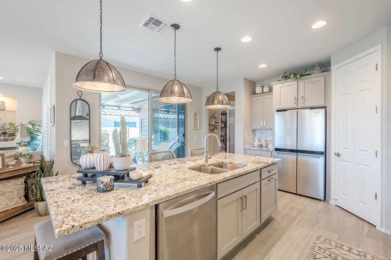Marana, Arizona, 85658, United States, 2 Bedrooms Bedrooms, ,2 BathroomsBathrooms,Residential,For Sale,1902069