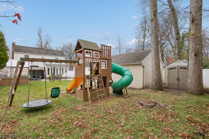 Plainfield City, New Jersey, 07062, United States, 3 Bedrooms Bedrooms, ,2 BathroomsBathrooms,Residential,For Sale,2003425