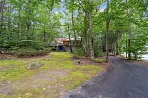 East Greenwich, Rhode Island, 02818, United States, 3 Bedrooms Bedrooms, ,3 BathroomsBathrooms,Residential,For Sale,1920321