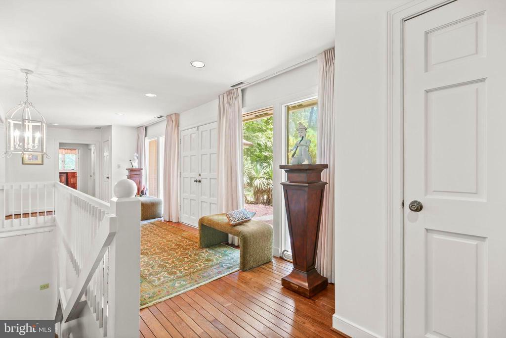 Fredericksburg, Virginia, 22401, United States, 4 Bedrooms Bedrooms, ,4 BathroomsBathrooms,Residential,For Sale,1917232