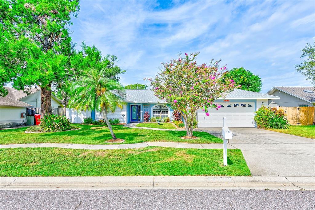 Largo, Florida, 33773, United States, 3 Bedrooms Bedrooms, ,2 BathroomsBathrooms,Residential,For Sale,1939430