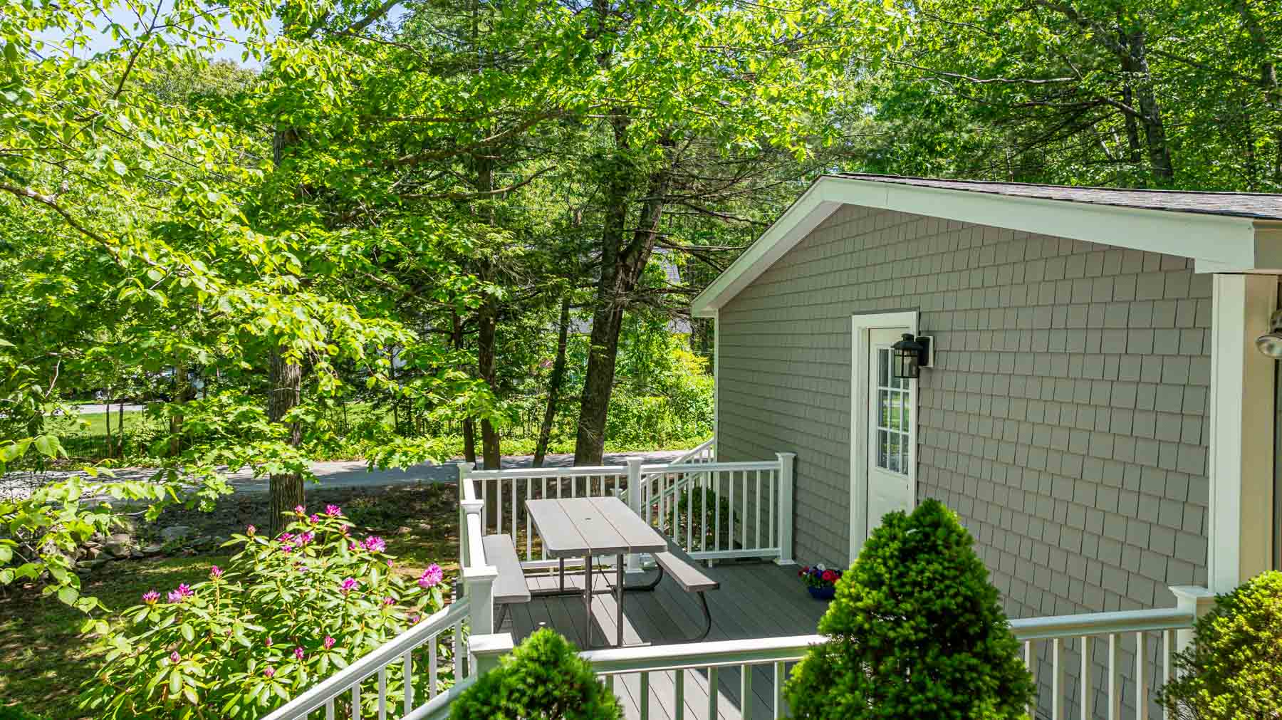 York, Maine, 03909, United States, 3 Bedrooms Bedrooms, ,1 BathroomBathrooms,Residential,For Sale,1965511
