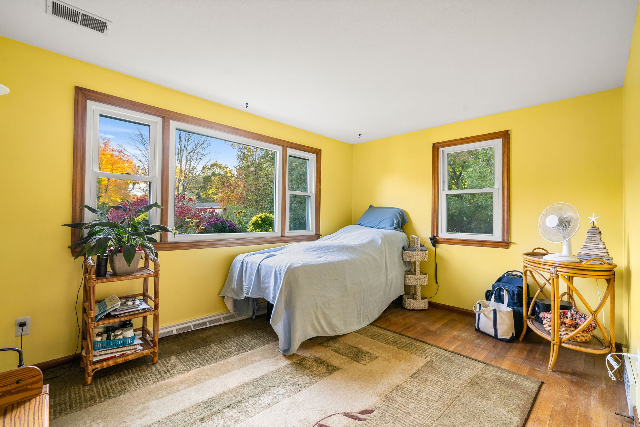 21 Chisholm Road, Kingston, NH, 03848 - 物件實景