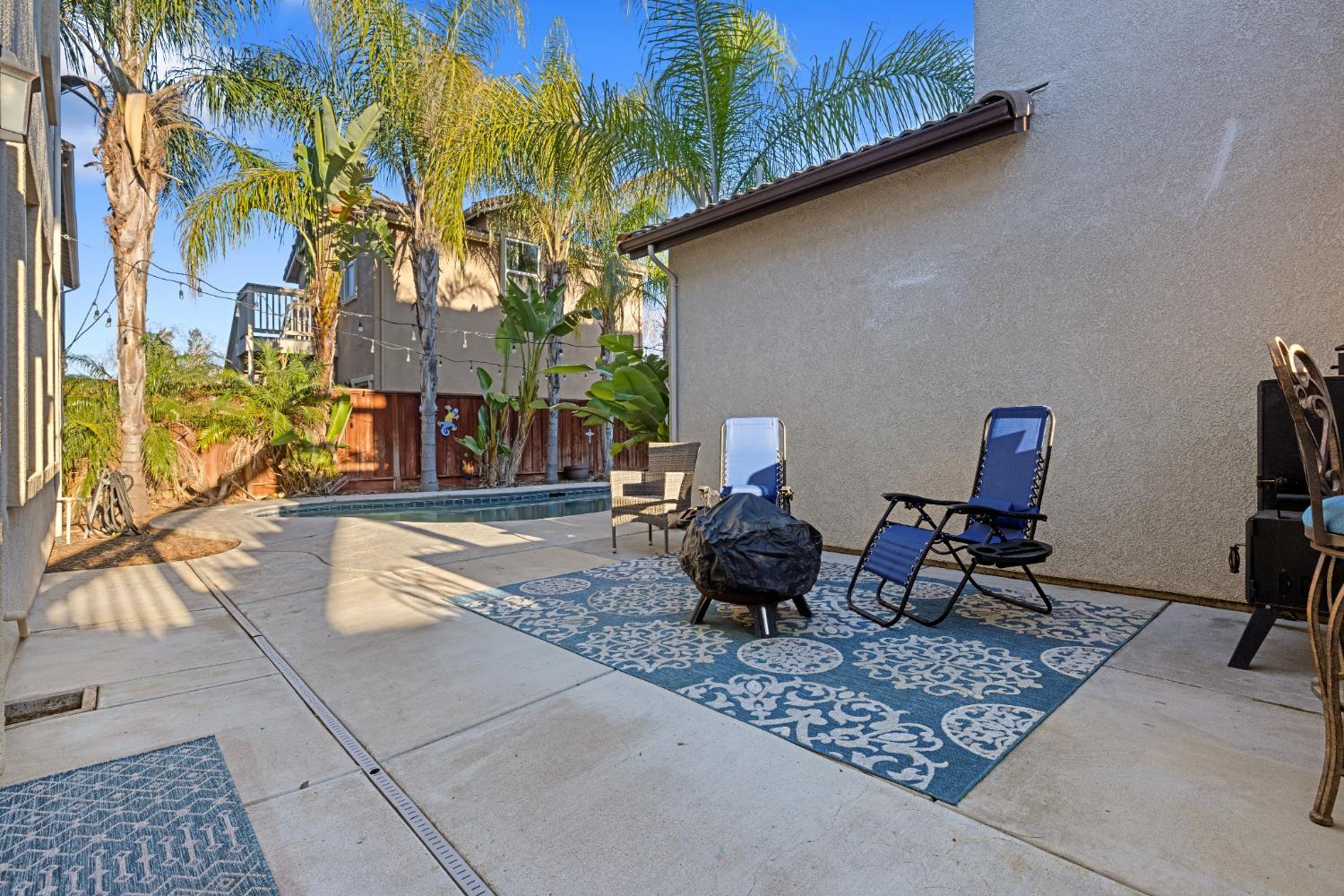 Oakdale, California, 95361, United States, 4 Bedrooms Bedrooms, ,4 BathroomsBathrooms,Residential,For Sale,2011319