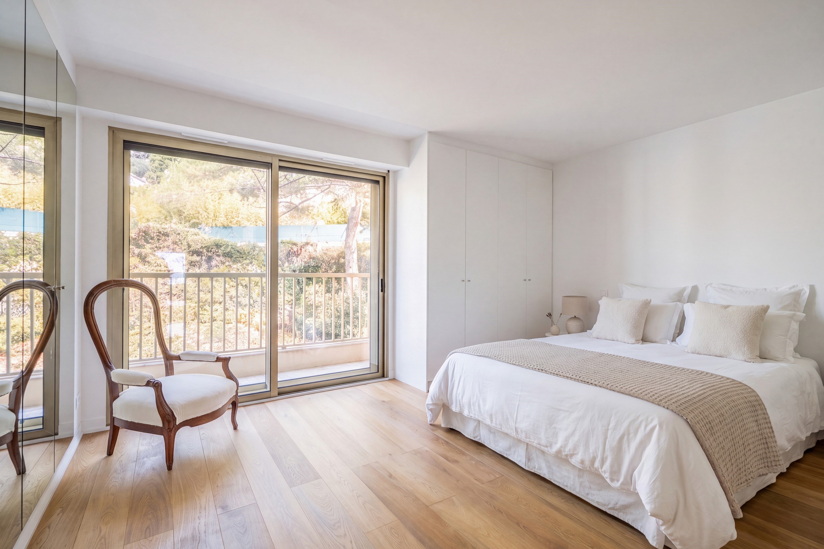  Cannes Oxford: Sea view apartment with triple aspect in a prestigious residenti… - 物件實景