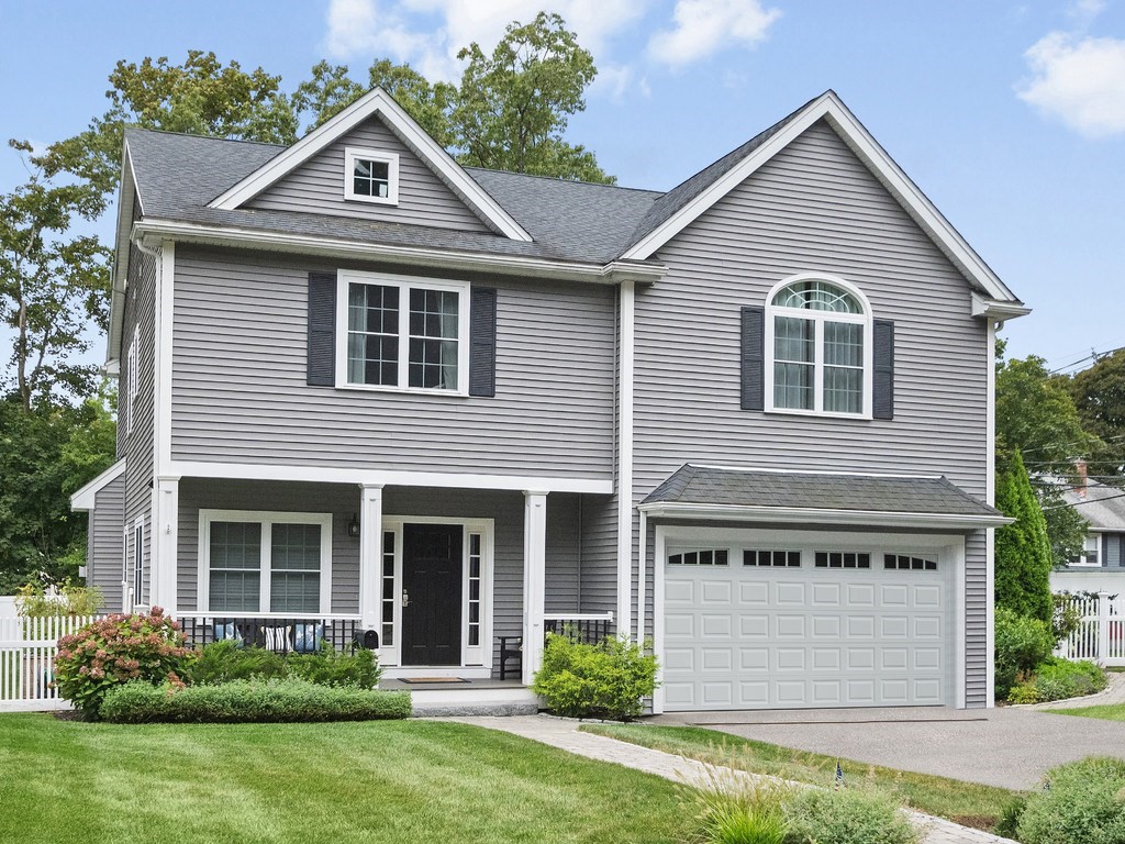 Waltham, Massachusetts, 02451, United States, 4 Bedrooms Bedrooms, ,5 BathroomsBathrooms,Residential,For Sale,1940187