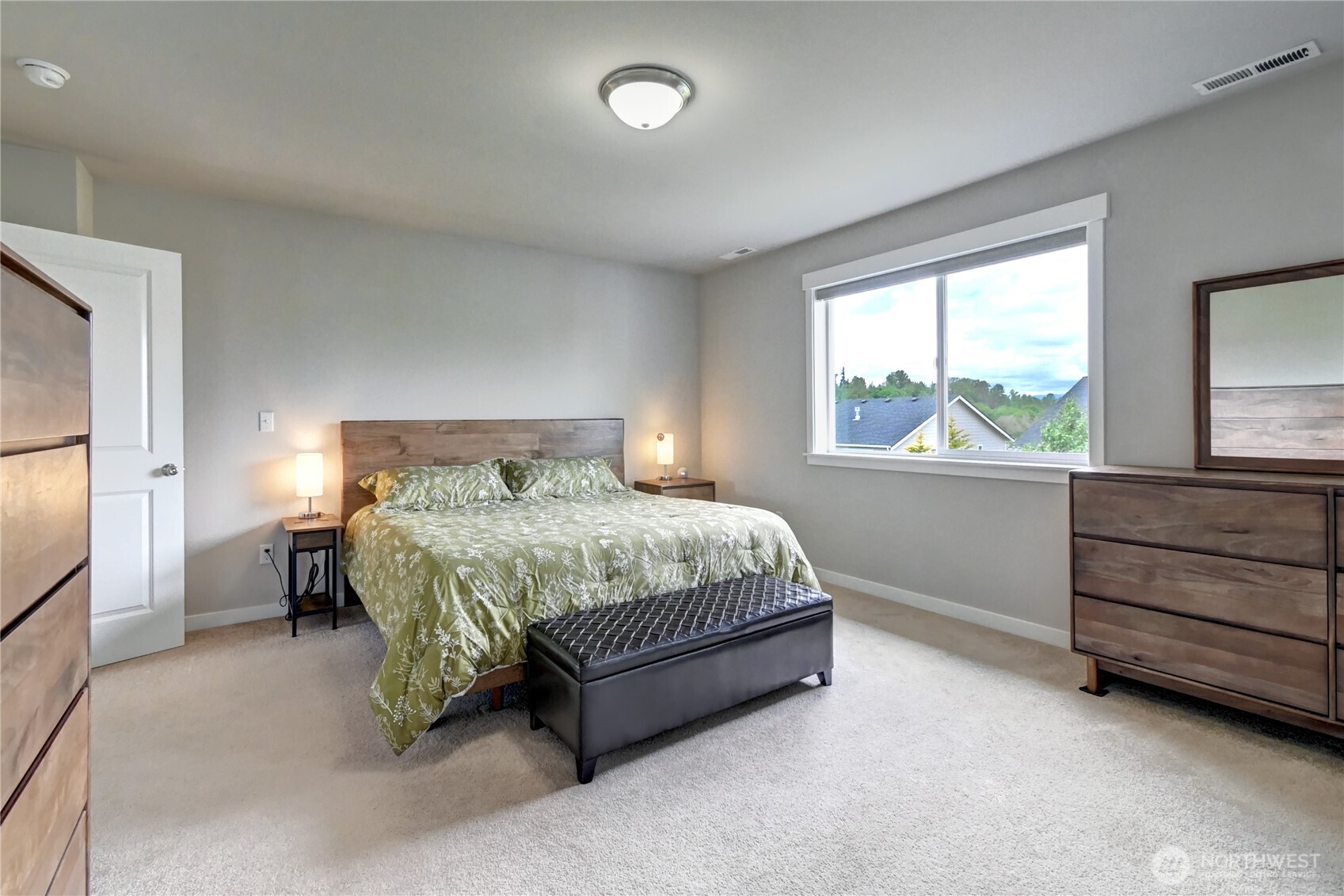 Mount Vernon, Washington, 98273, United States, 3 Bedrooms Bedrooms, ,3 BathroomsBathrooms,Residential,For Sale,1827775