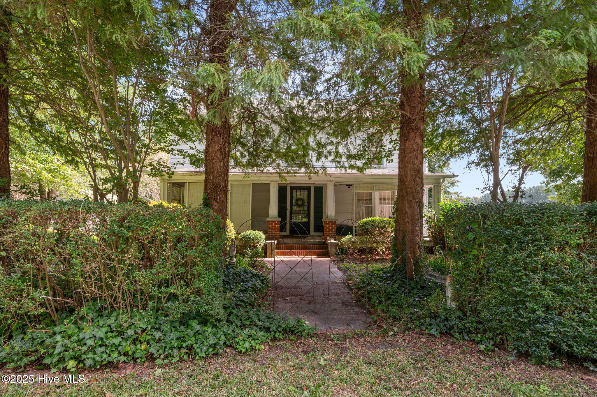 Bath, North Carolina, 27808, United States, 3 Bedrooms Bedrooms, ,2 BathroomsBathrooms,Residential,For Sale,1954938