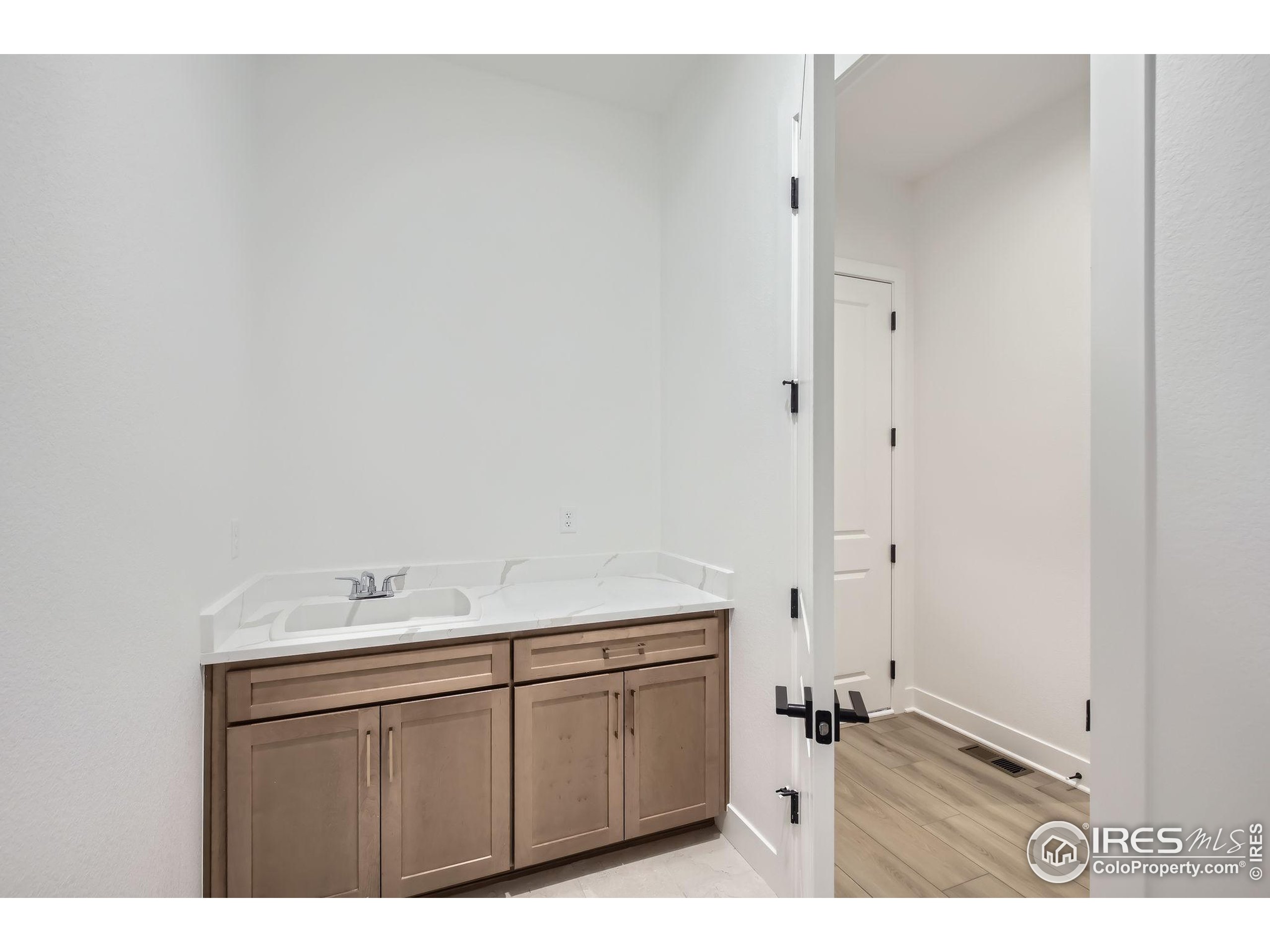 Timnath, Colorado, 80547, United States, 3 Bedrooms Bedrooms, ,3 BathroomsBathrooms,Residential,For Sale,1752440