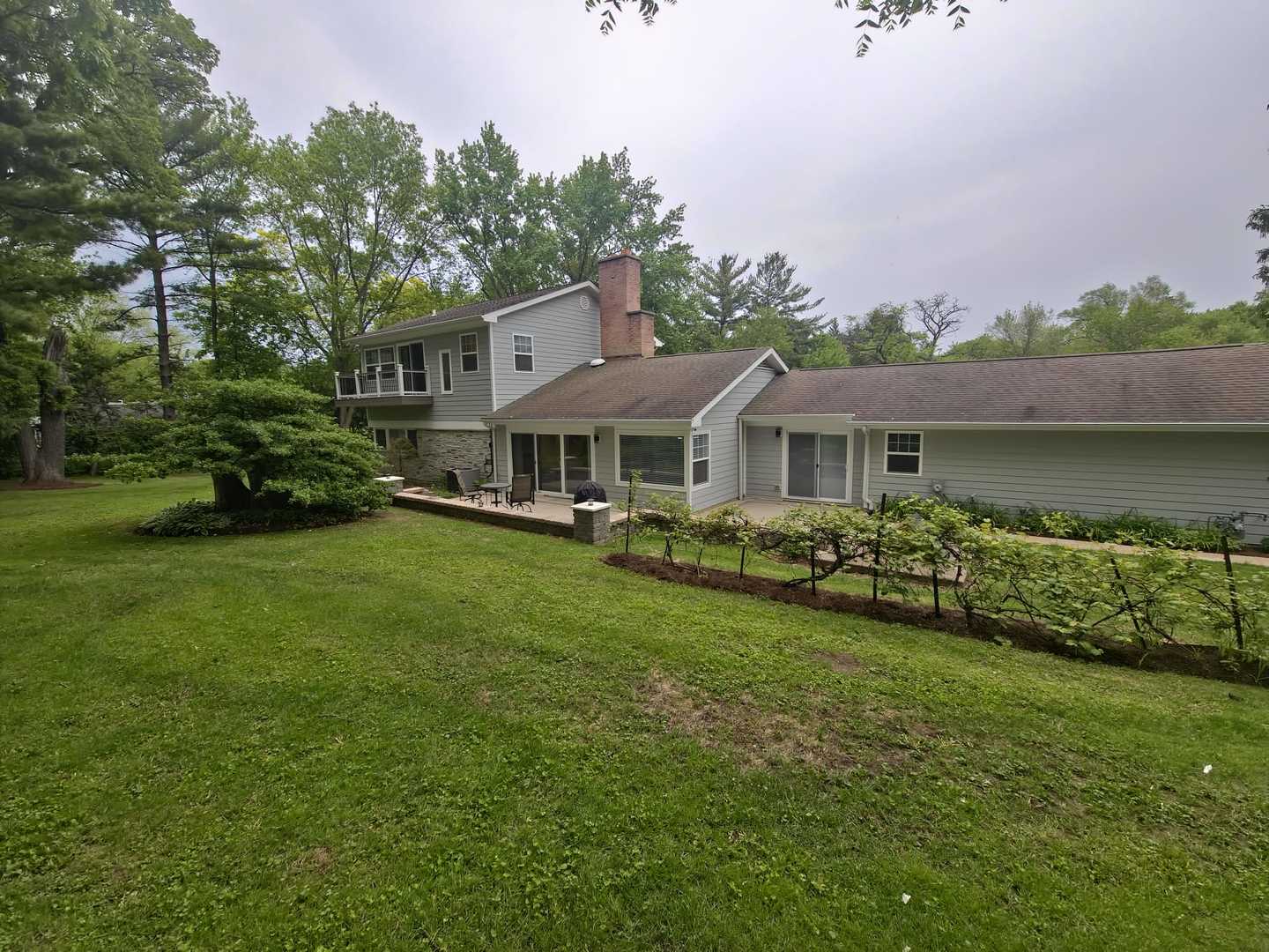 Inverness, Illinois, 60067, United States, 4 Bedrooms Bedrooms, ,2 BathroomsBathrooms,Residential,For Sale,1930248