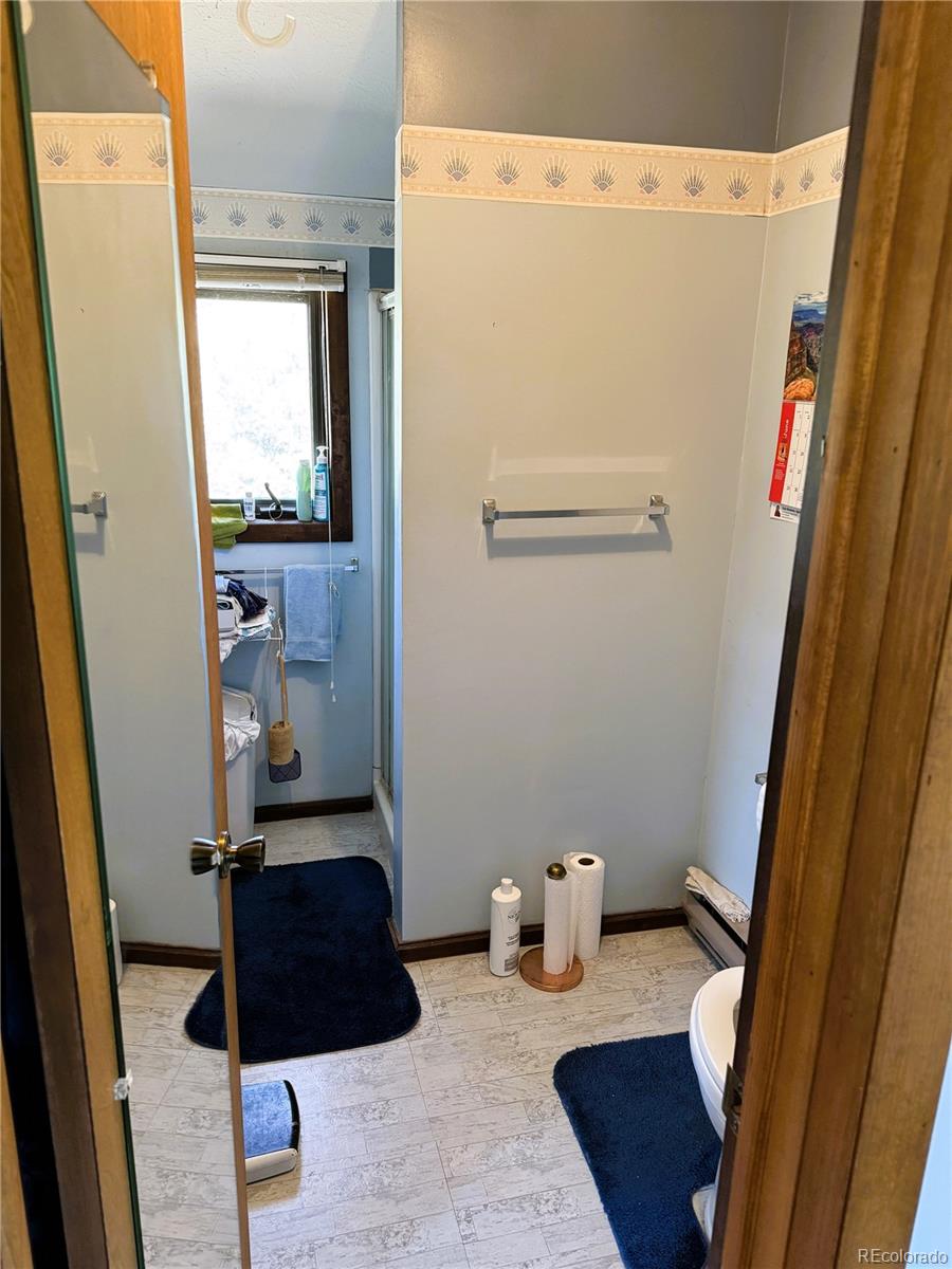Howard, Colorado, 81223, United States, 2 Bedrooms Bedrooms, ,1 BathroomBathrooms,Residential,For Sale,1869246