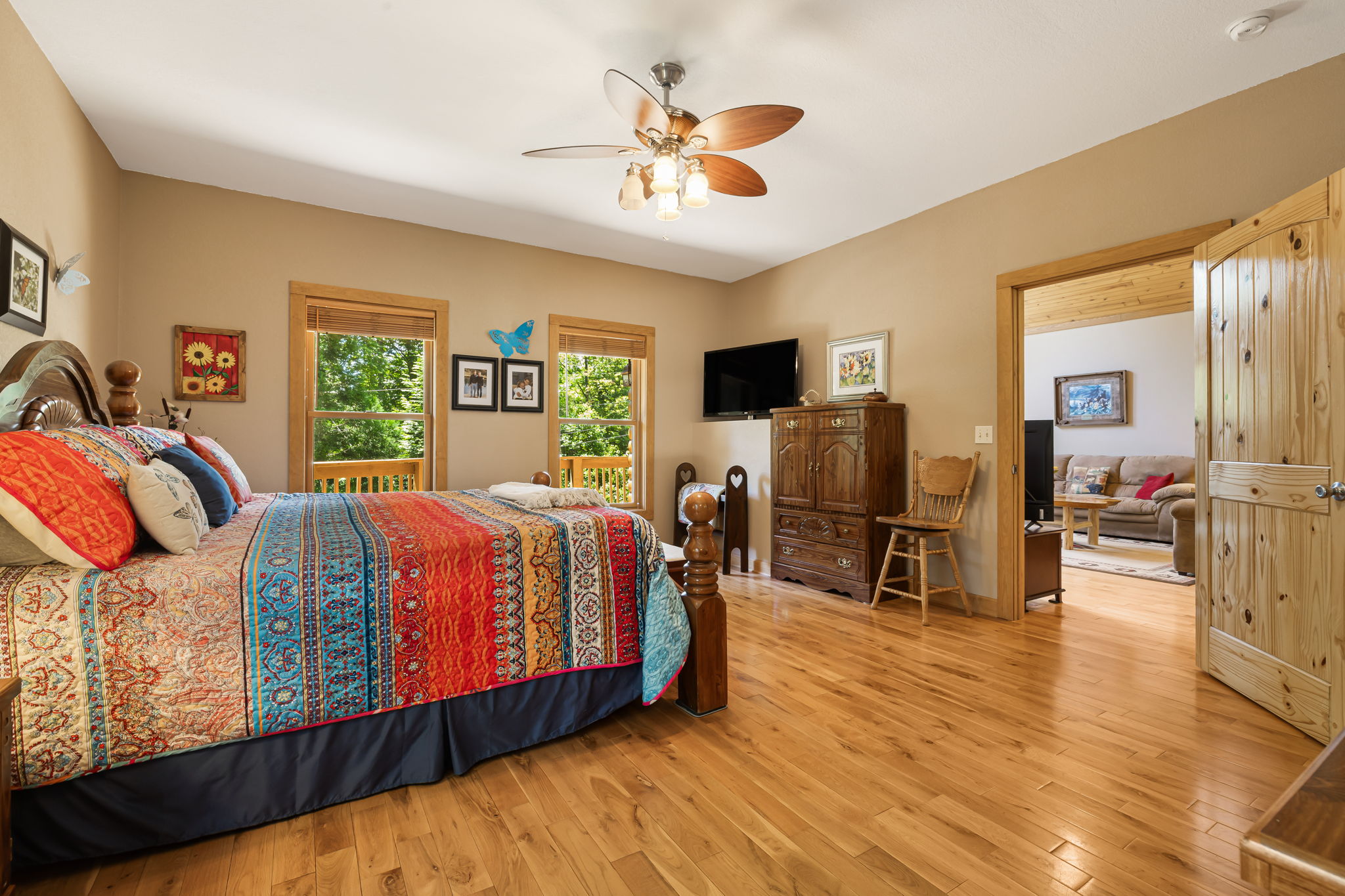 Burnsville, North Carolina, 28714, United States, 2 Bedrooms Bedrooms, ,Residential,For Sale,1931797