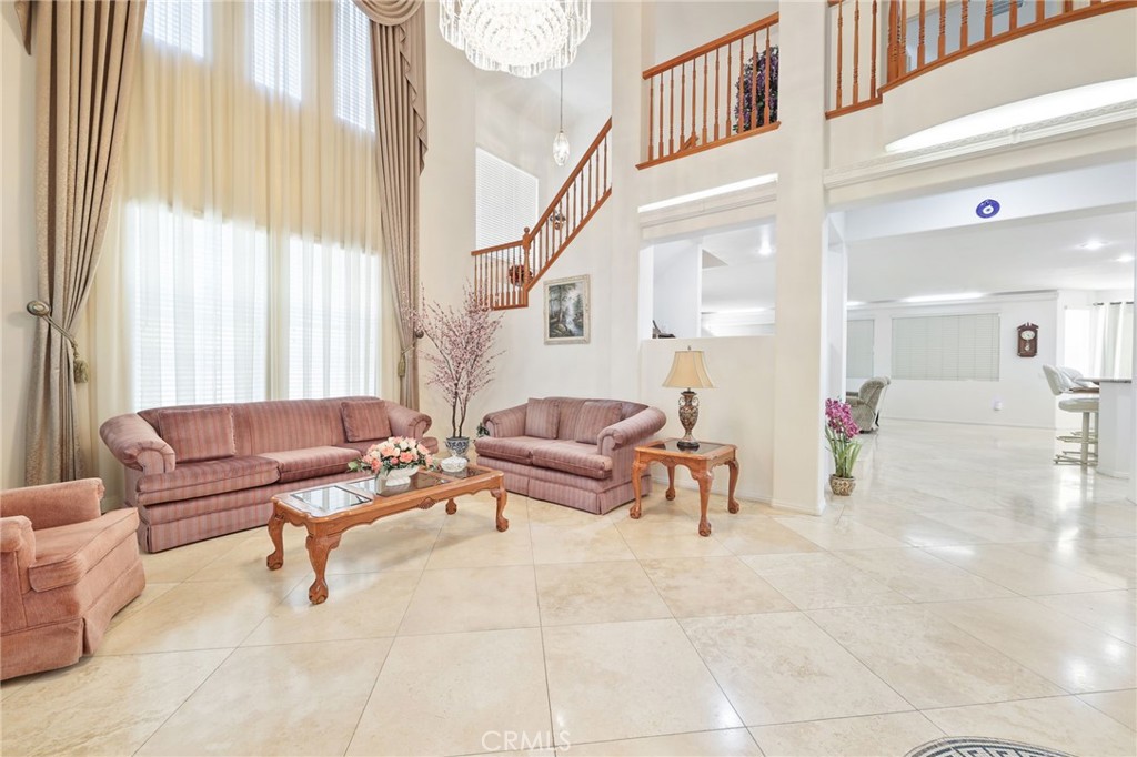 Riverside, California, 92503, United States, 5 Bedrooms Bedrooms, ,4 BathroomsBathrooms,Residential,For Sale,1849957