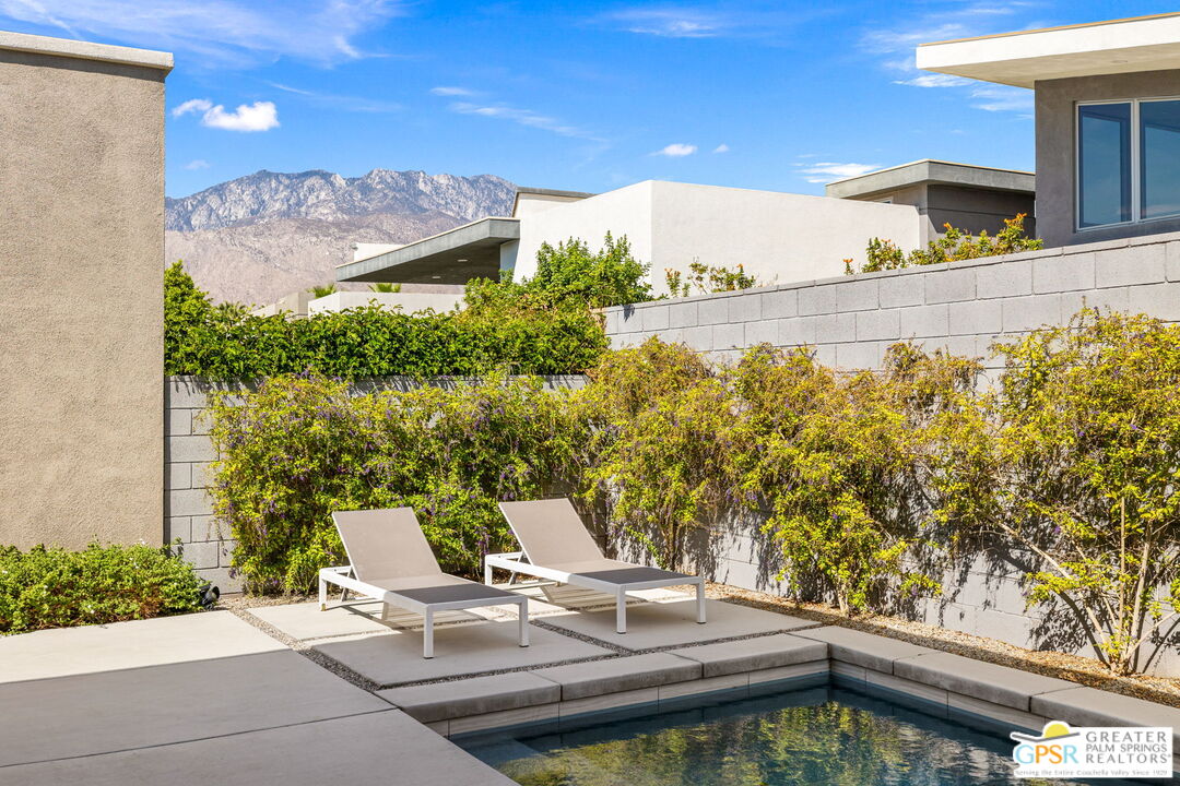 Palm Springs, California, 92262, United States, 3 Bedrooms Bedrooms, ,3 BathroomsBathrooms,Residential,For Sale,1927236