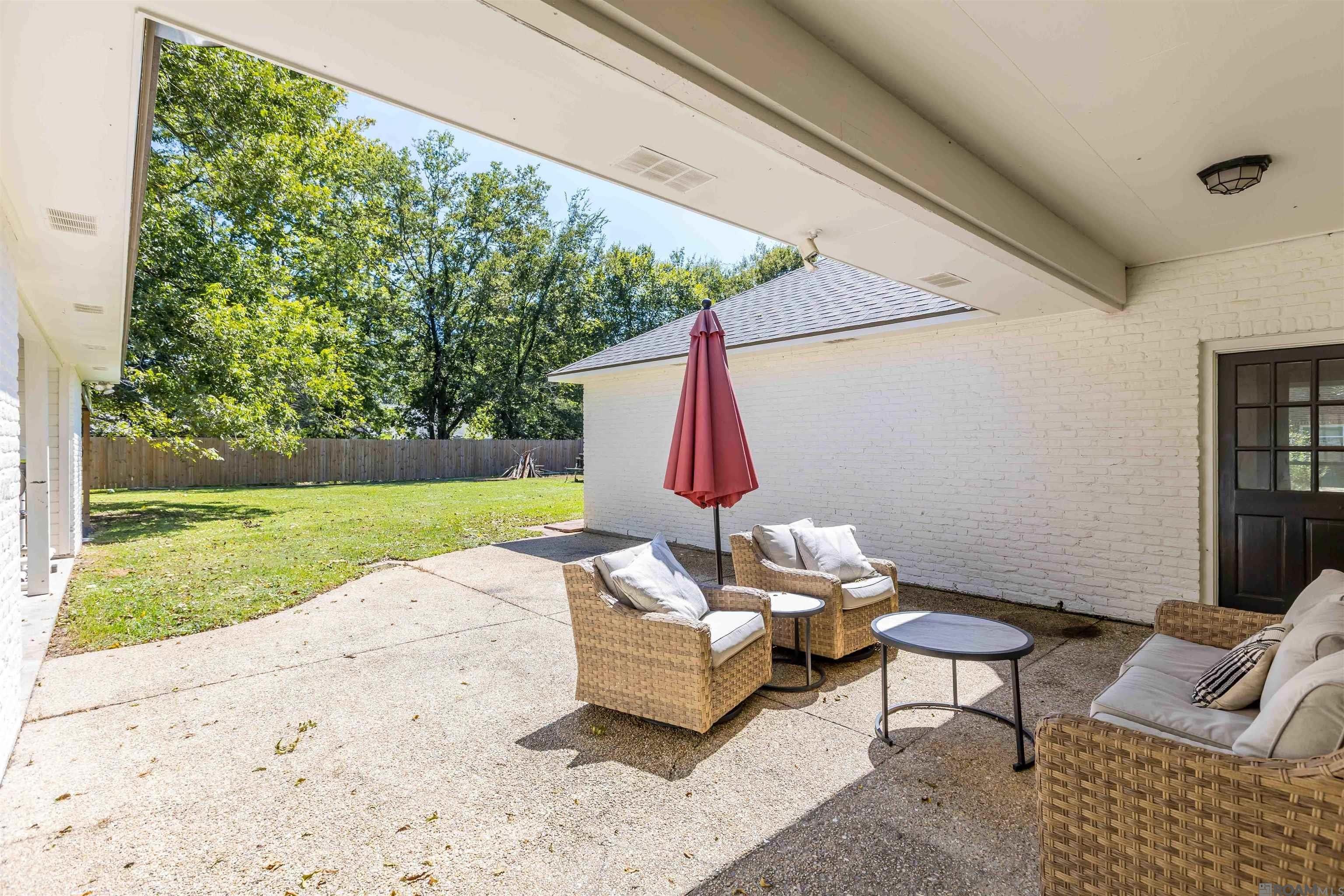 Baton Rouge, Louisiana, 70820, United States, 4 Bedrooms Bedrooms, ,3 BathroomsBathrooms,Residential,For Sale,1980276