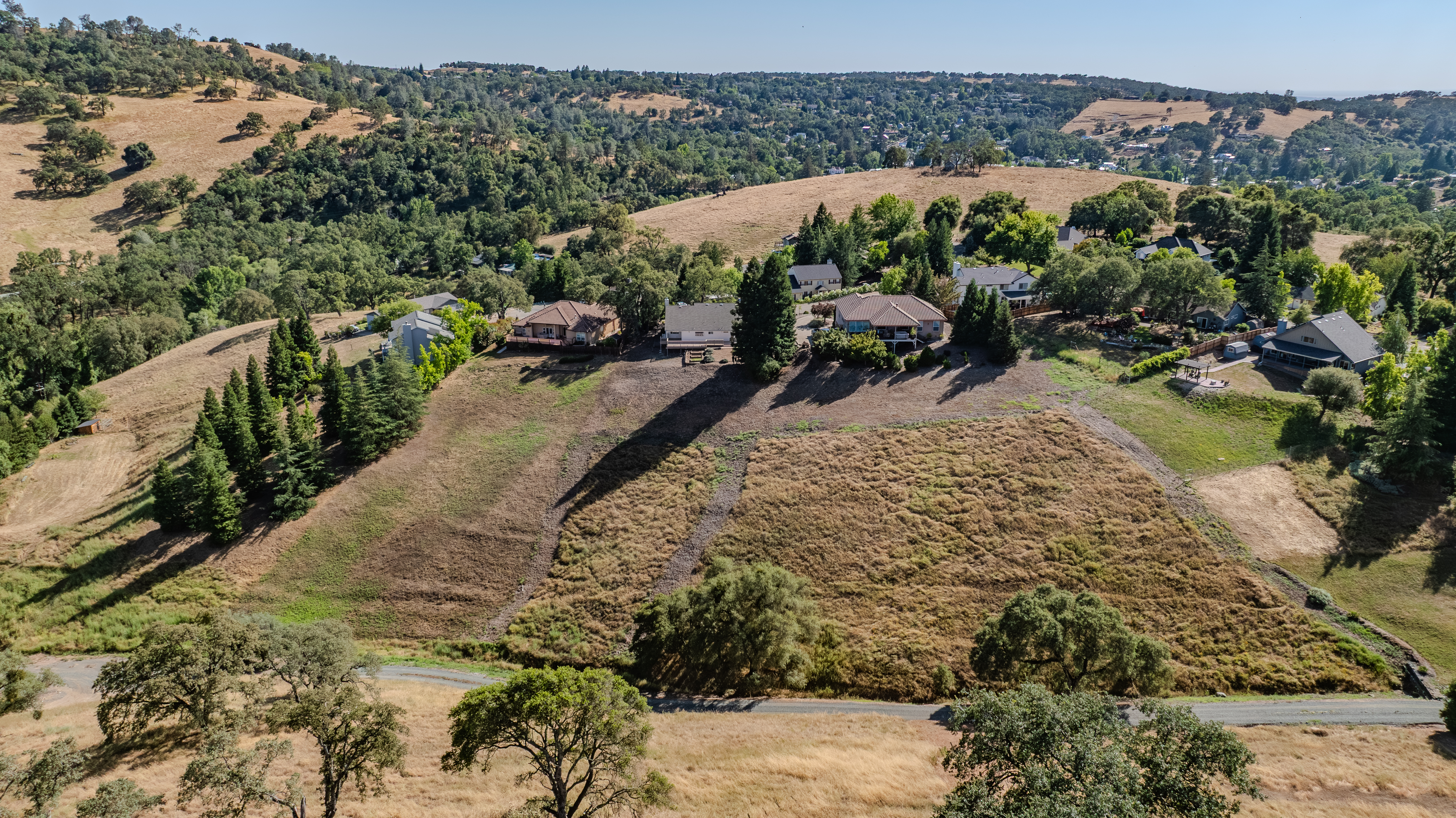  Spacious Sutter Creek Home with Hillside Views and Endless Potential - 物件實景