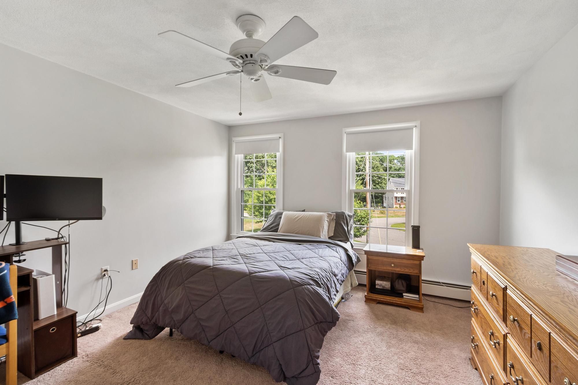  60 Wescott Circle, Tewksbury, MA, 01876 - 物件實景