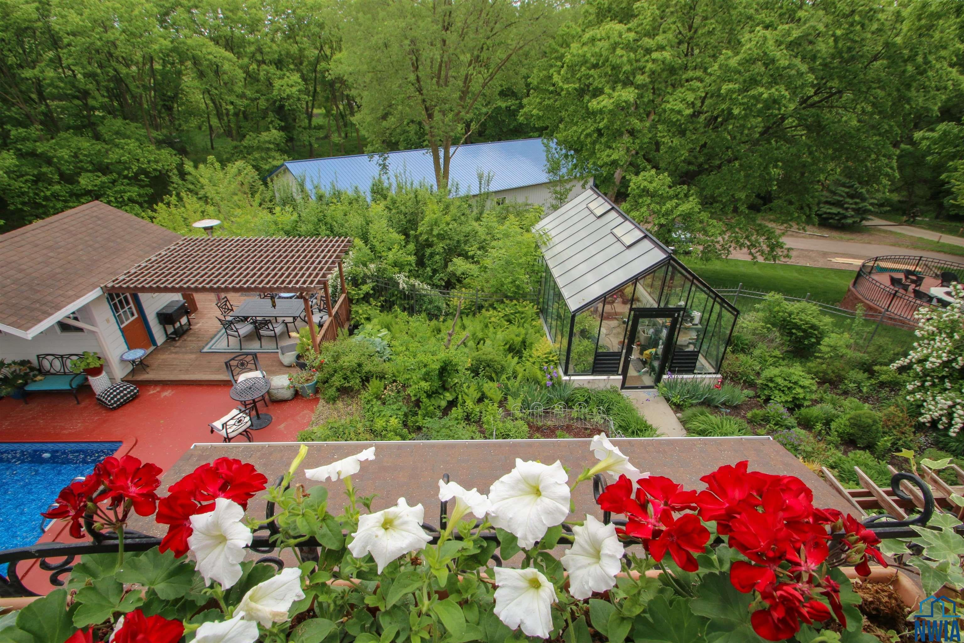 Sioux City, Iowa, 51103, United States, 5 Bedrooms Bedrooms, ,3 BathroomsBathrooms,Residential,For Sale,1976502