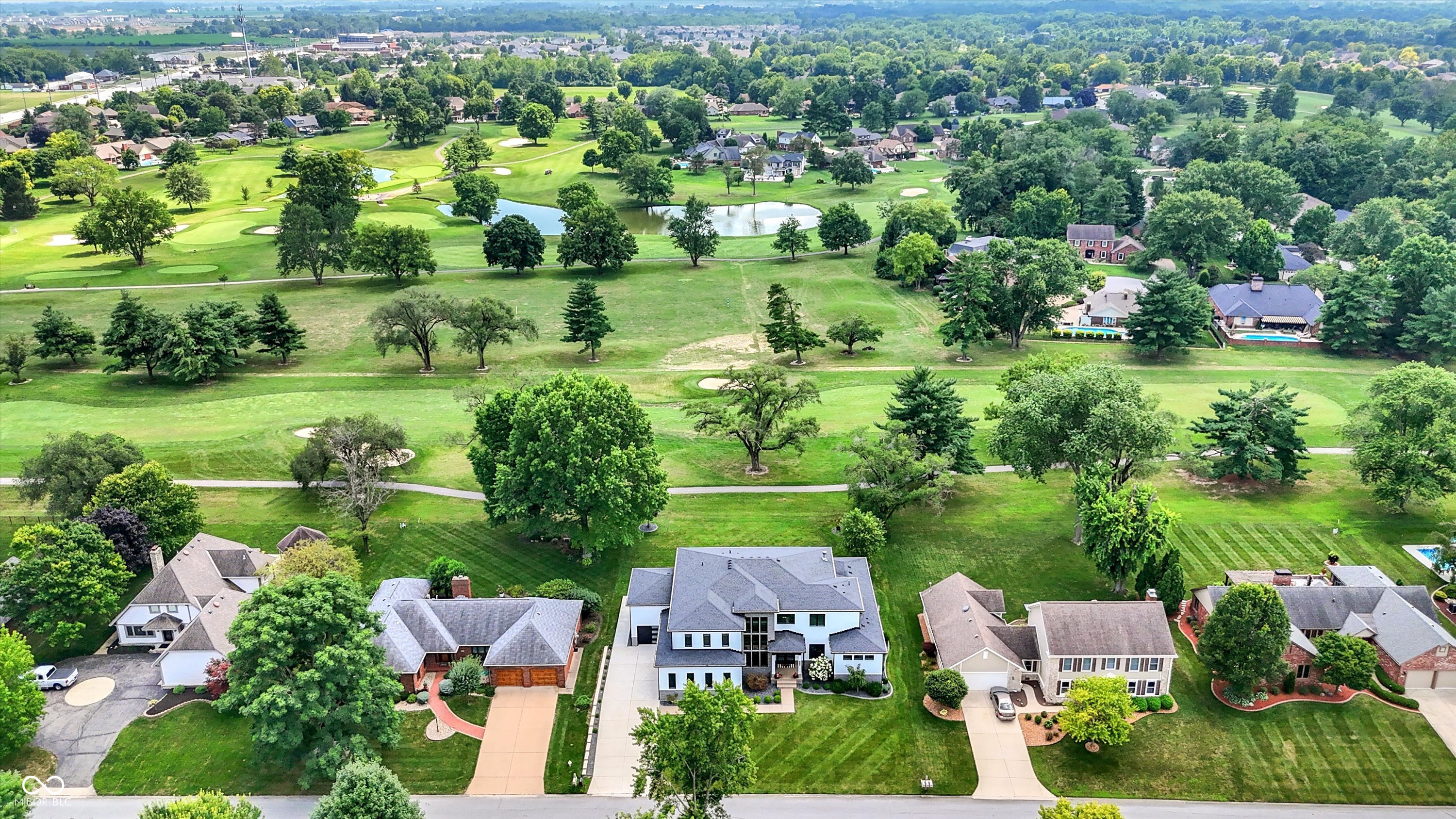 Greenwood, Indiana, 46143, United States, 4 Bedrooms Bedrooms, ,4 BathroomsBathrooms,Residential,For Sale,2020245