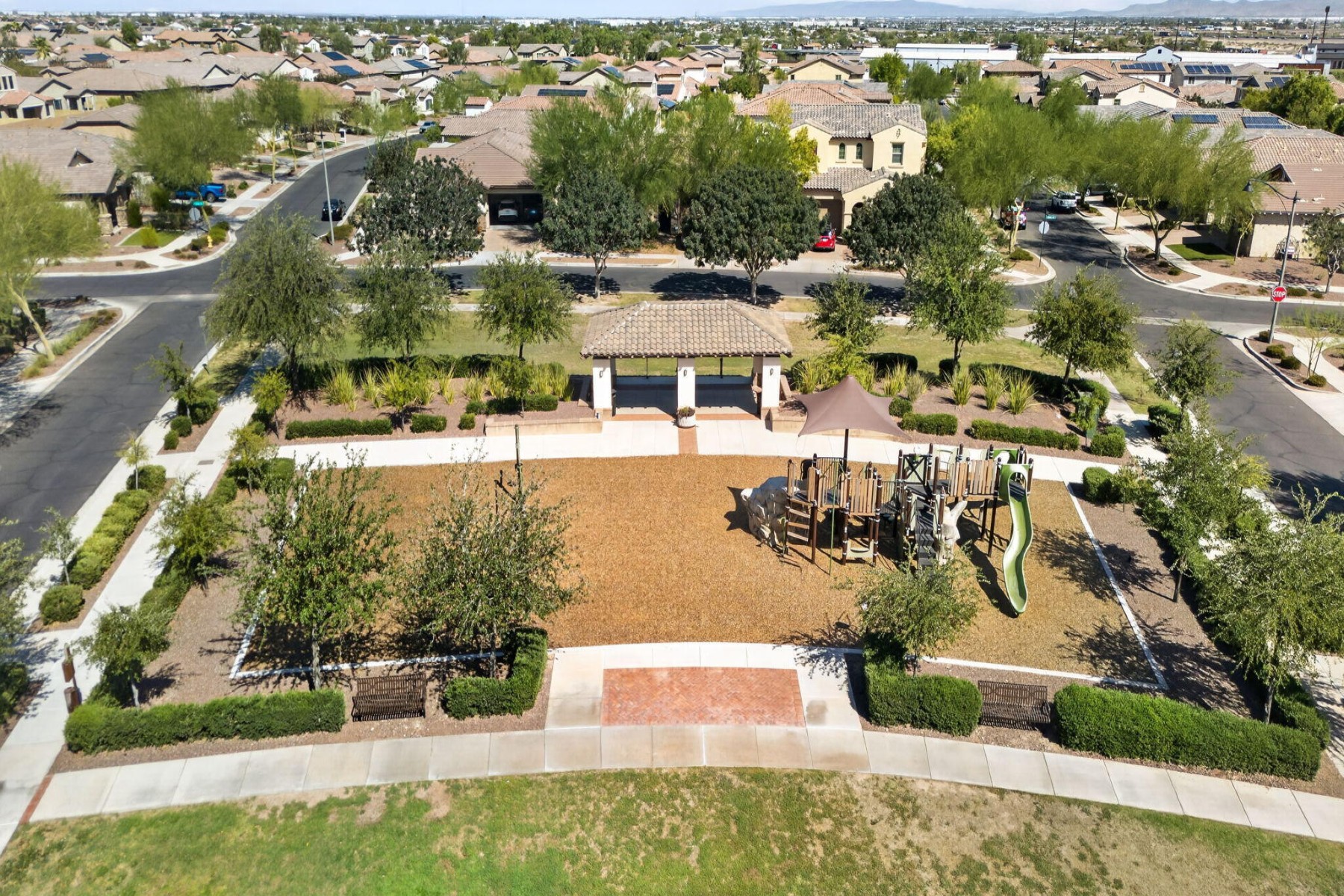  20668 W Park Meadows Drive, Buckeye, AZ 85396 - 物件實景