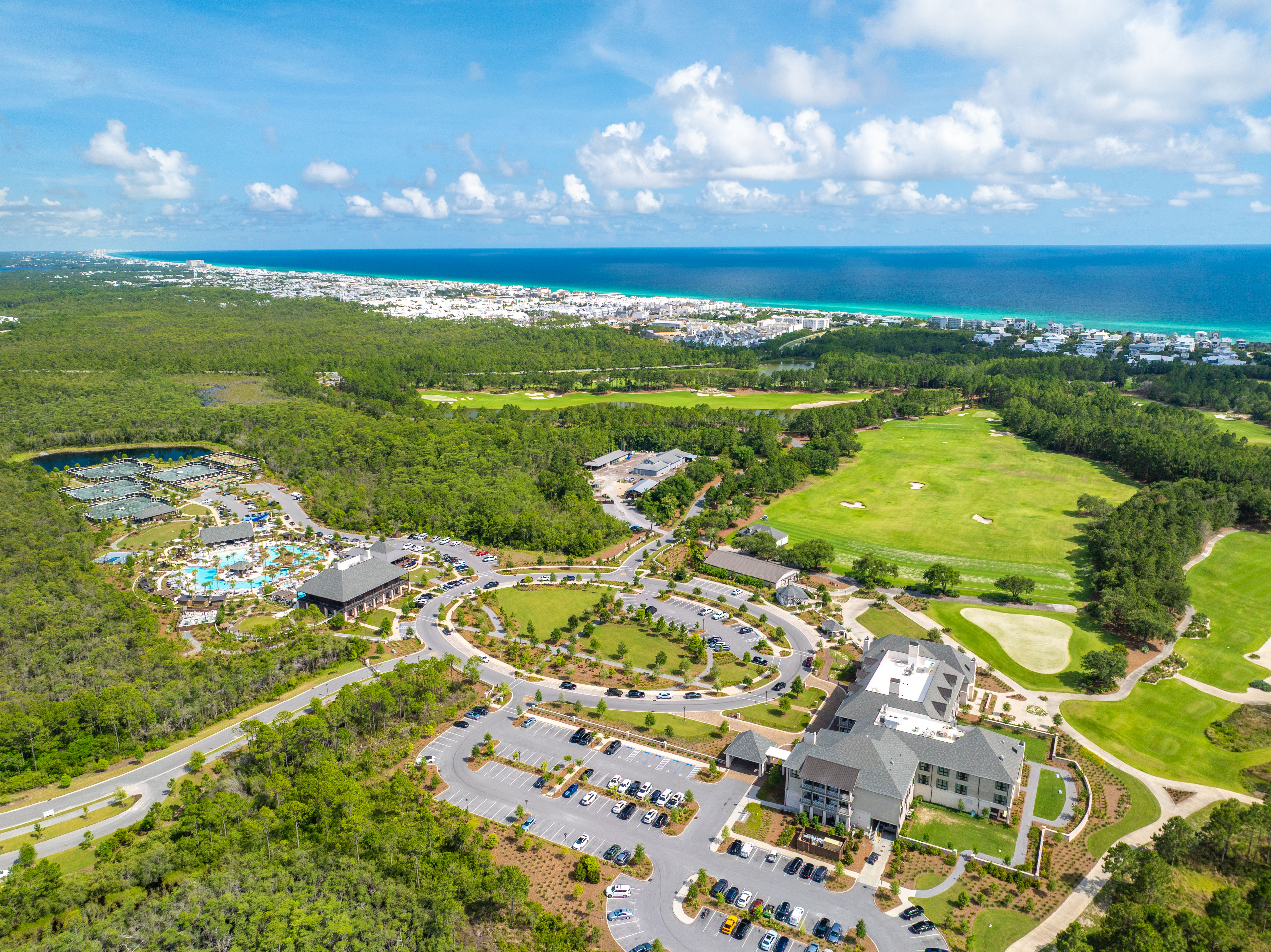  Magnificent Half-Acre Estate With Outdoor Oasis and Casita - 物件實景