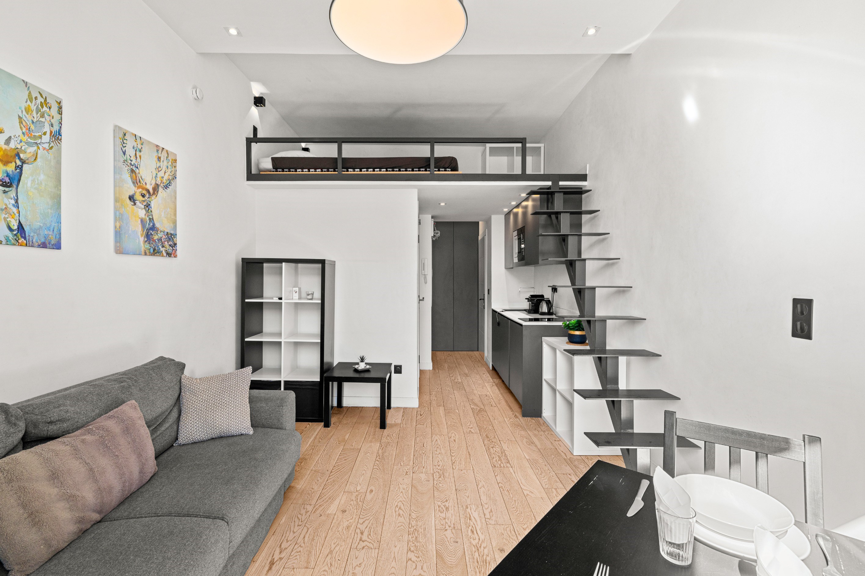  Nice Port, duplex apartment with mezzanine in a sought after central location - 物件實景