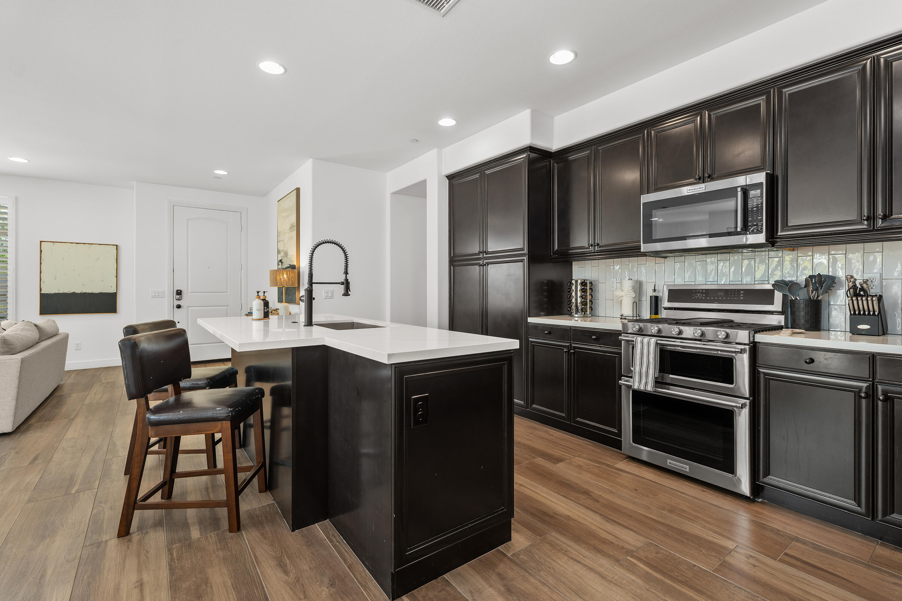 La Quinta, California, 92253, United States, 3 Bedrooms Bedrooms, ,3 BathroomsBathrooms,Residential,For Sale,1940982