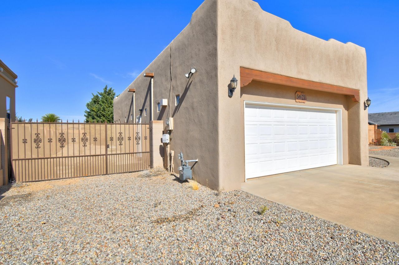 Rio Rancho, New Mexico, 87144, United States, 3 Bedrooms Bedrooms, ,2 BathroomsBathrooms,Residential,For Sale,1993509